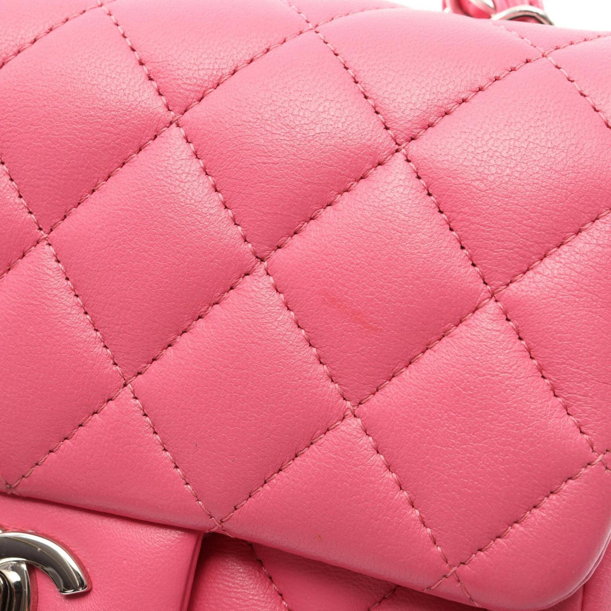 Chanel Pink Leather Handbag Shoulder Bag (Pre-Owned)