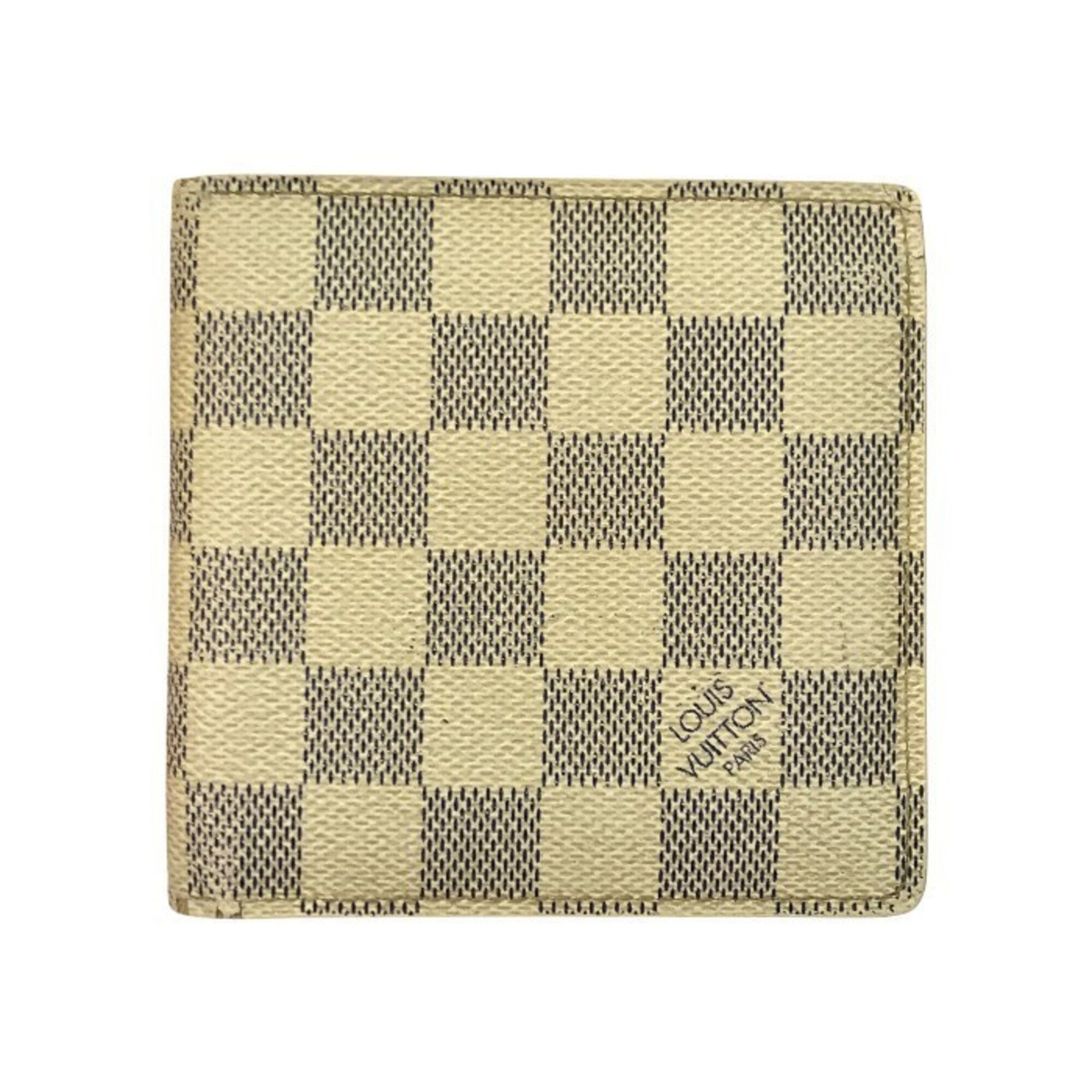 Louis Vuitton White Damier Azur Wallet (Bi-Fold) (Pre-Owned)