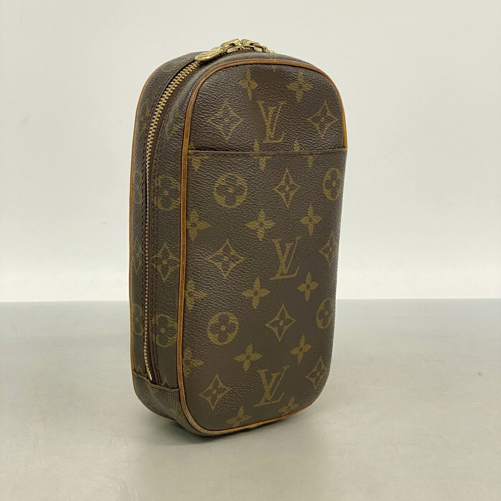Louis Vuitton Brown Sling Bag (Pre-Owned)