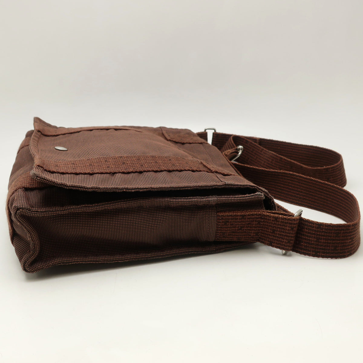 Hermes Her Line Brown Nylon Canvas Shoulder Bag (Pre-Owned)