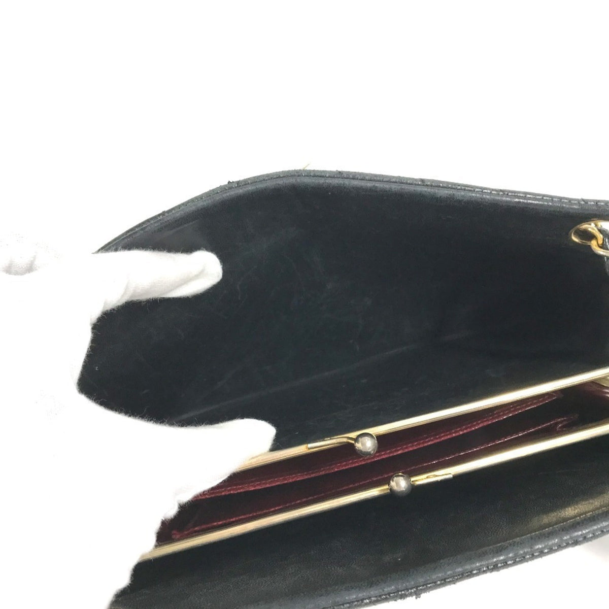 Chanel Black Gold Leather Handbag Shoulder Bag (Pre-Owned)