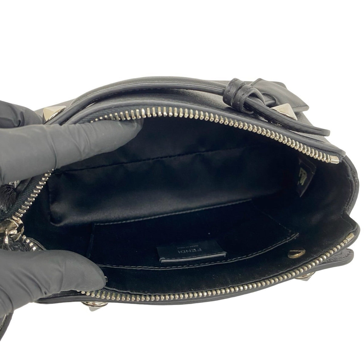 Fendi Black Leather Handbag Pochette Shoulder Bag (Pre-Owned)