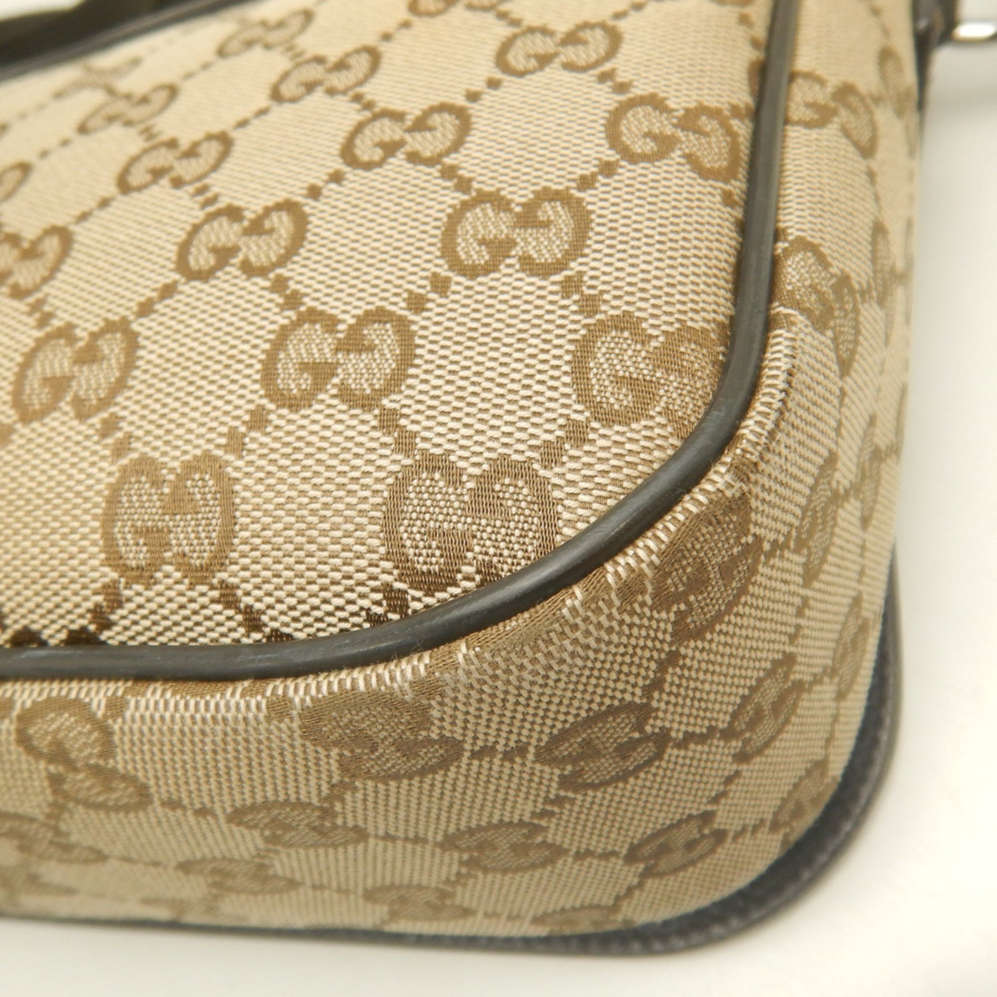 Gucci Beige Gg Canvas Leather Shoulder Bag (Pre-Owned)