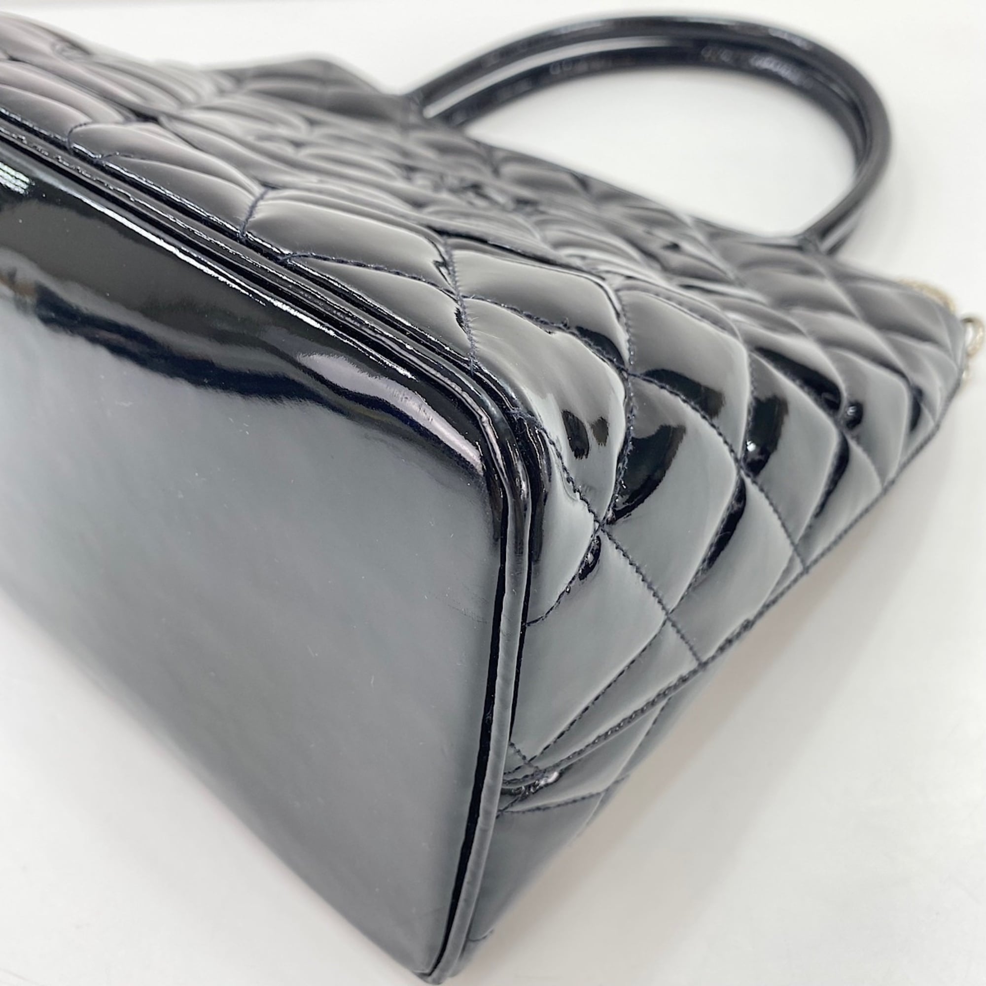 Chanel Black Tote Bag (Pre-Owned)