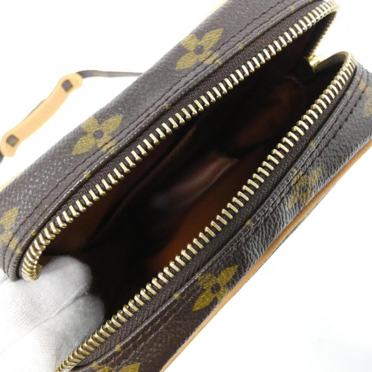 Louis Vuitton Marron Coated Canvas Shoulder Bag (Pre-Owned)