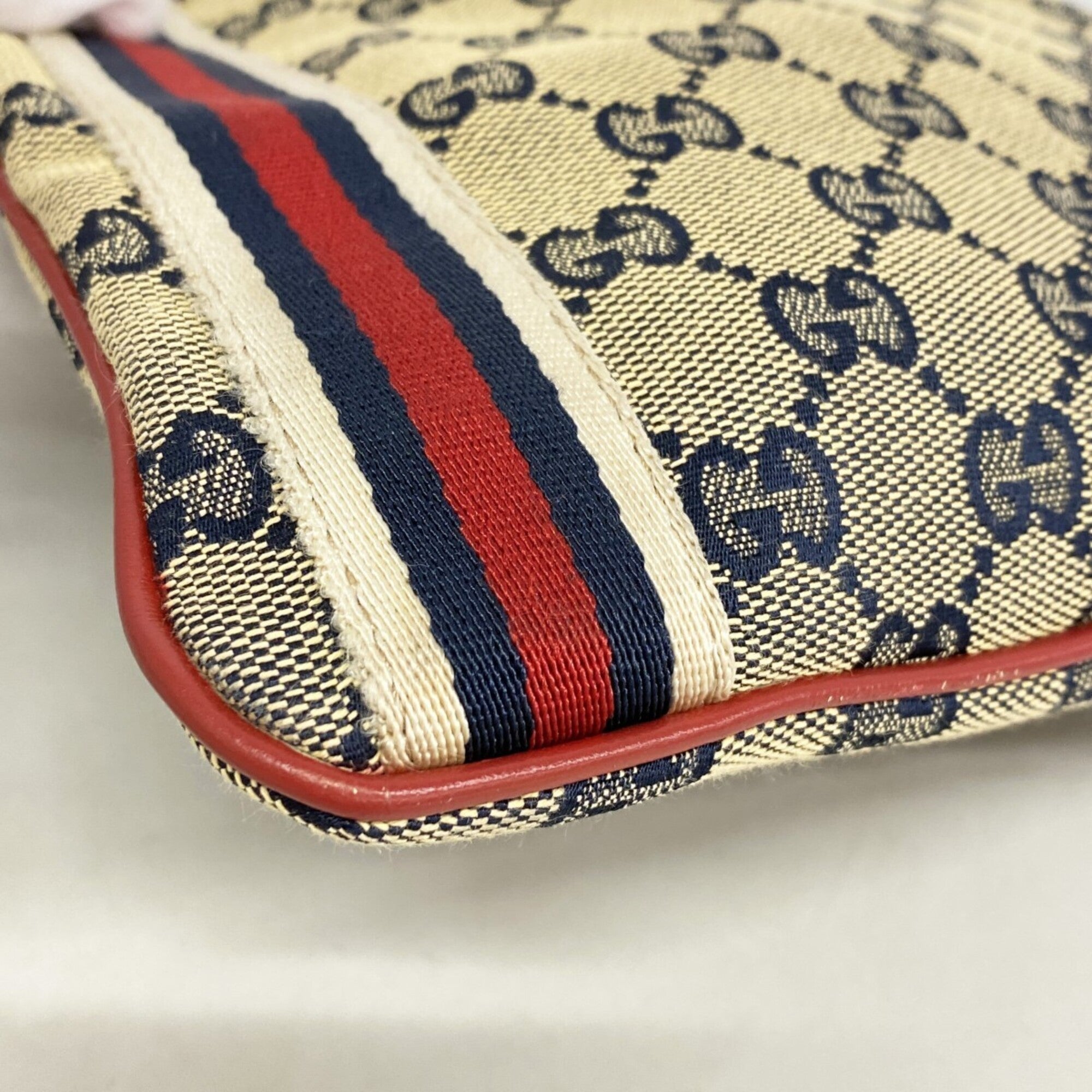 Gucci Navy Red Color Canvas Shoulder Bag (Pre-Owned)