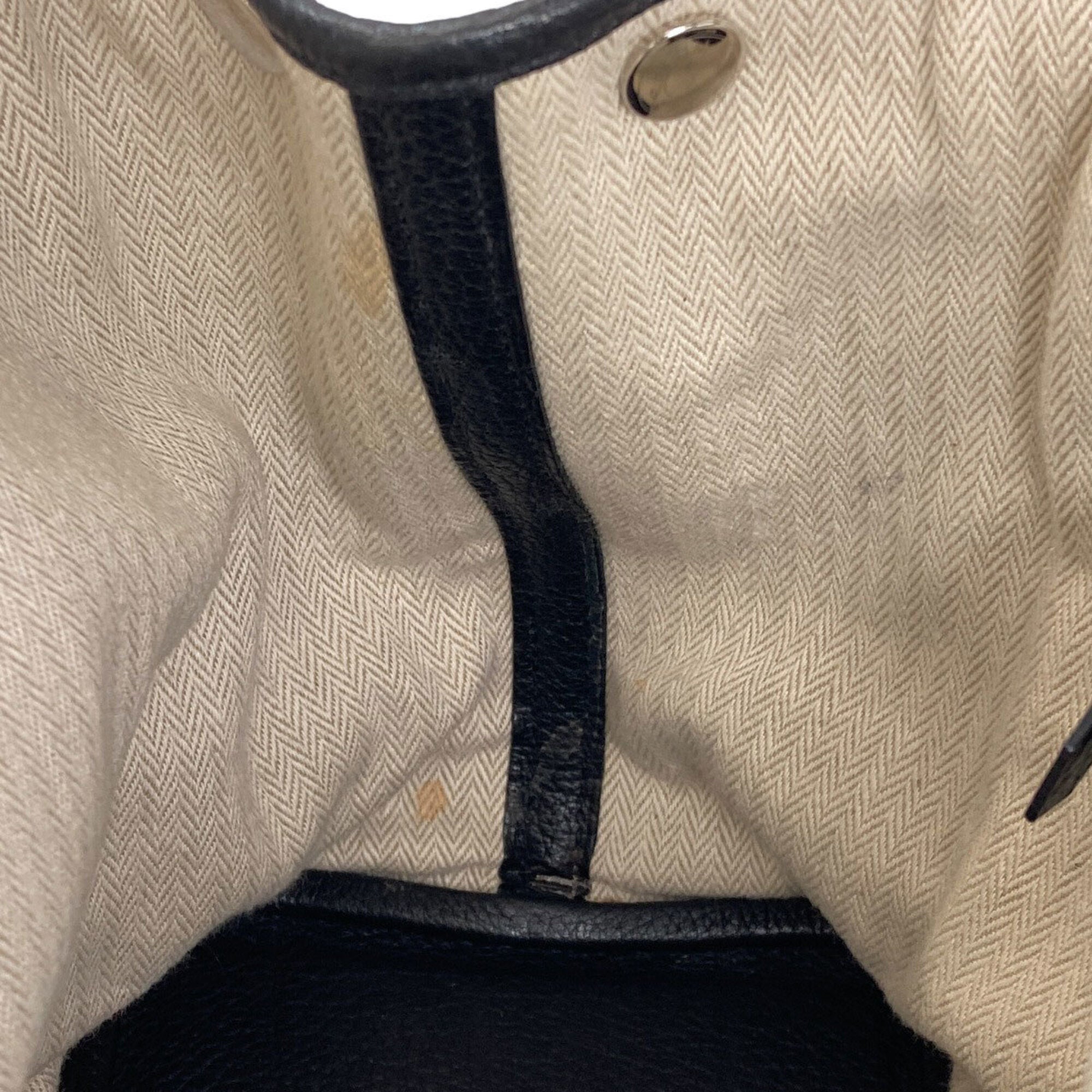 Hermes Black Negonda Leather Handbag (Pre-Owned)