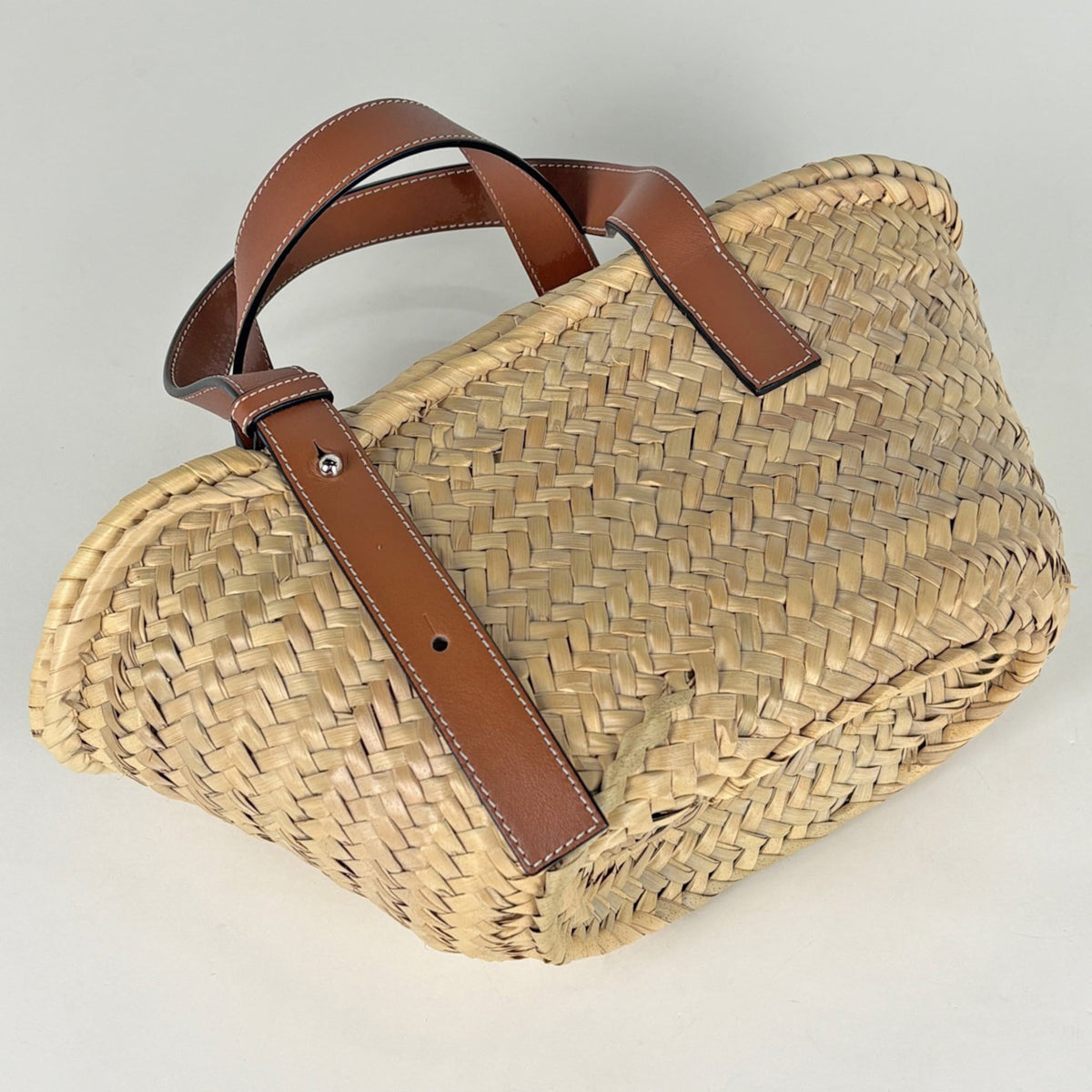 Loewe Beige Brown Raffia Leather Basket Handbag (Pre-Owned)