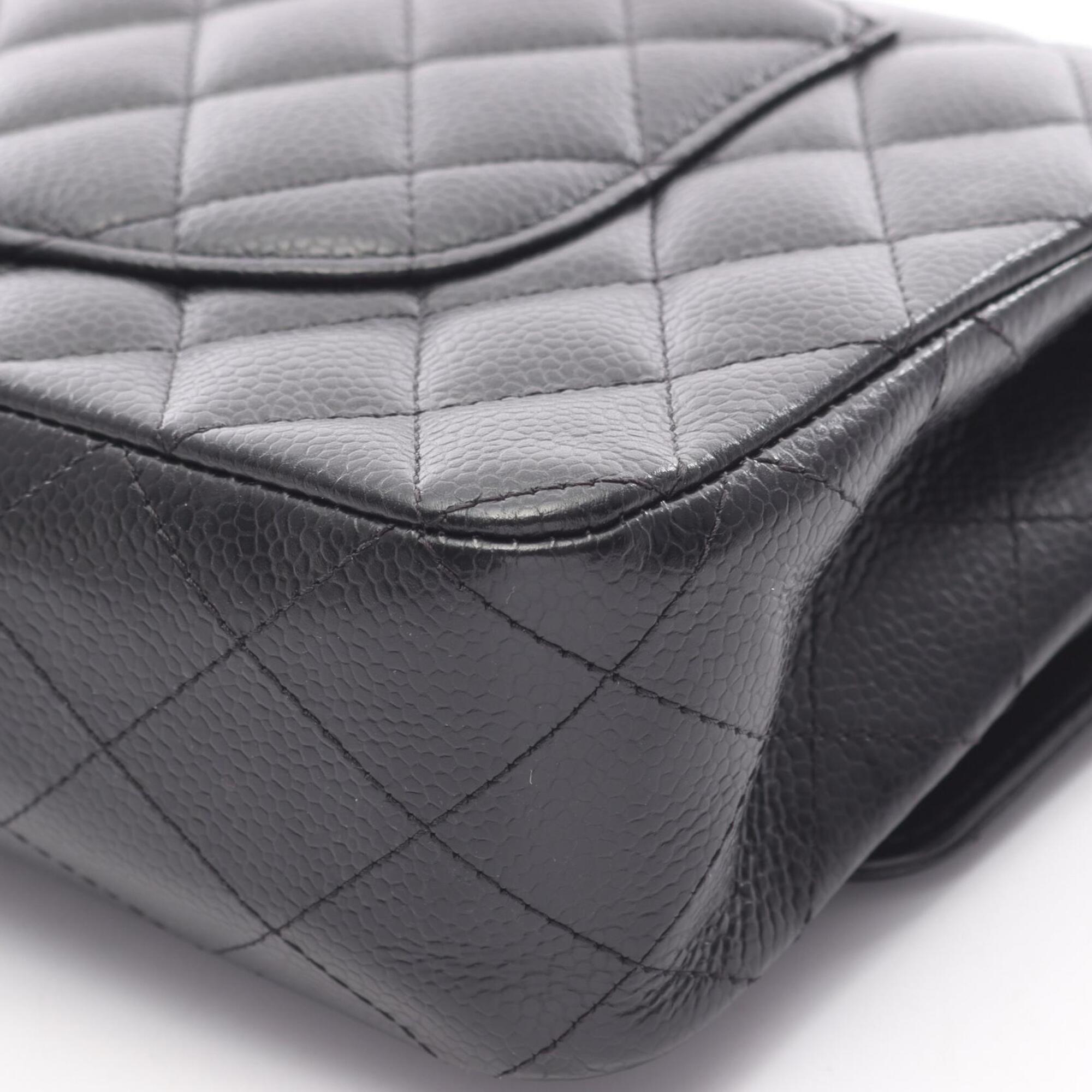 Chanel Black Grained Calfskin Handbag Shoulder Bag (Pre-Owned)