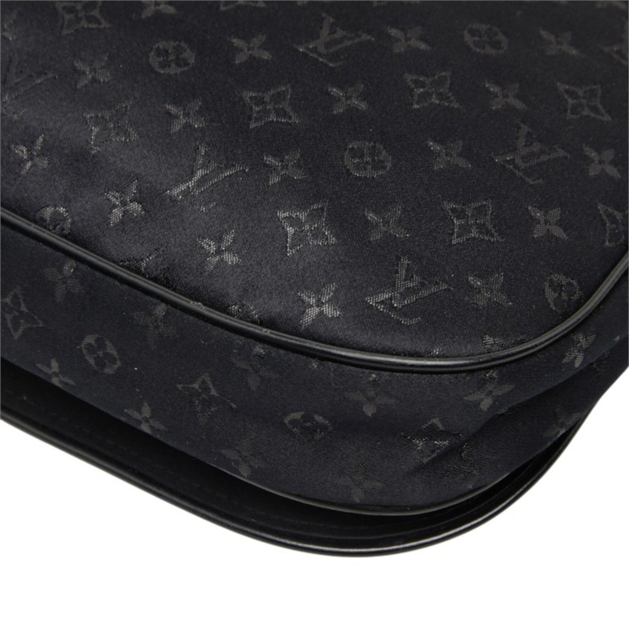 Louis Vuitton Black Monogram Noir Satin Leather Shoulder Bag (Pre-Owned)