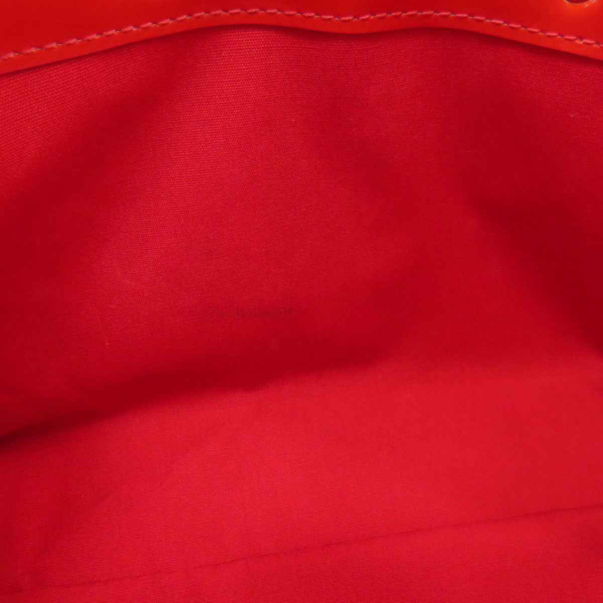 Louis Vuitton Vernis Red Color Vernis Handbag (Pre-Owned)
