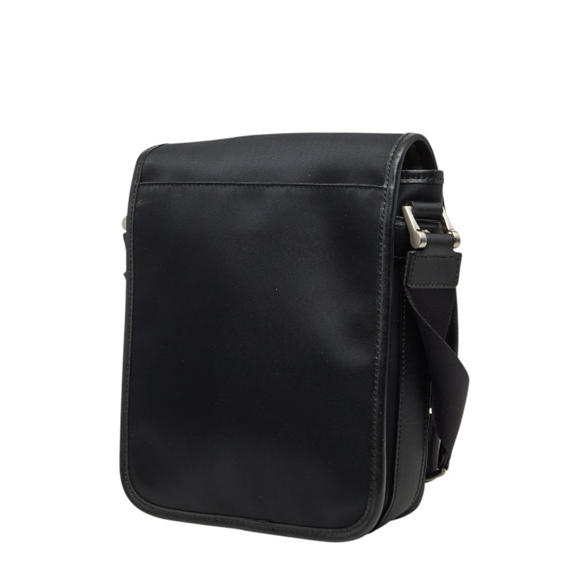 Burberry Black Nylon Leather Shoulder Bag (Pre-Owned)