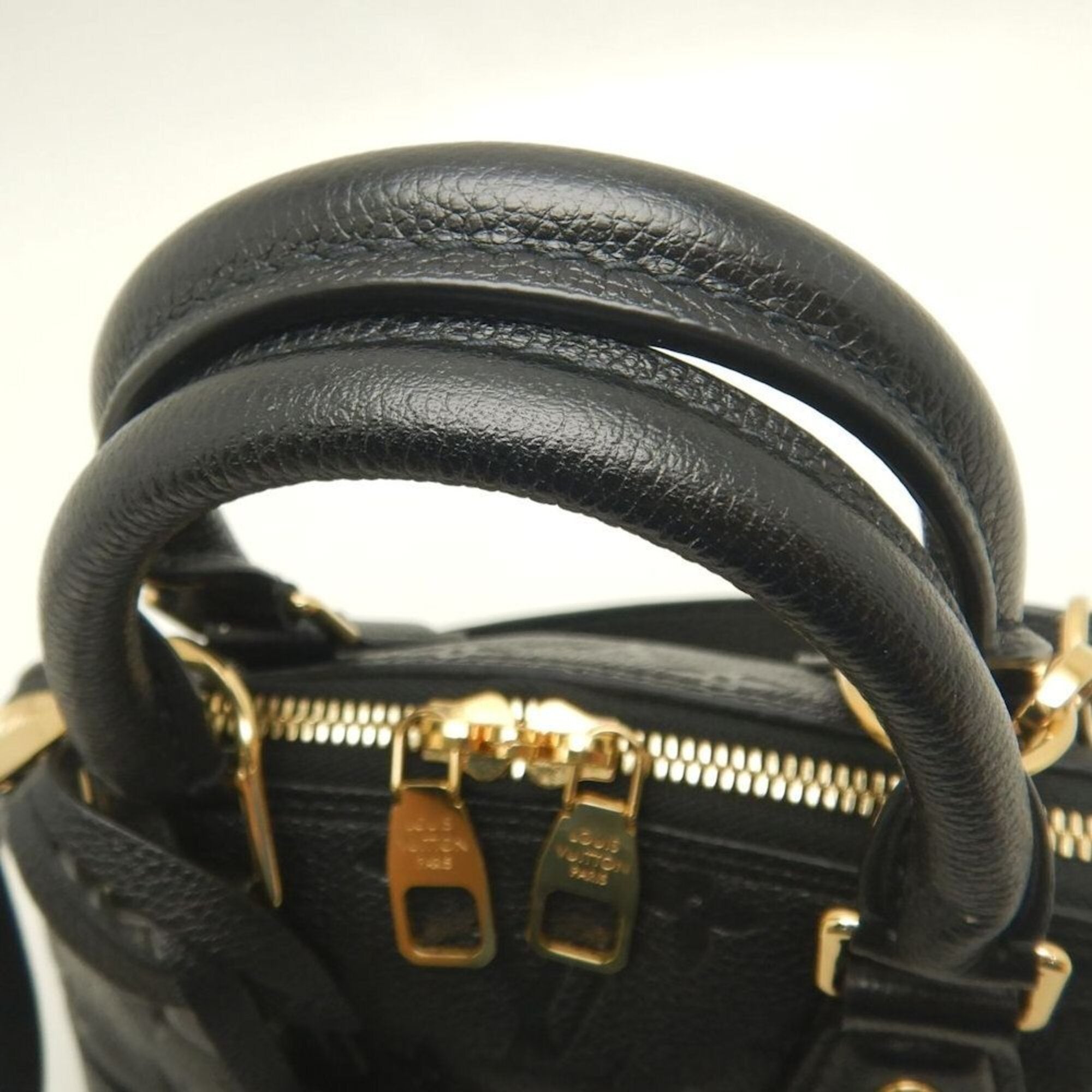 Louis Vuitton Noir Monogram Empreinte Handbag (Pre-Owned)