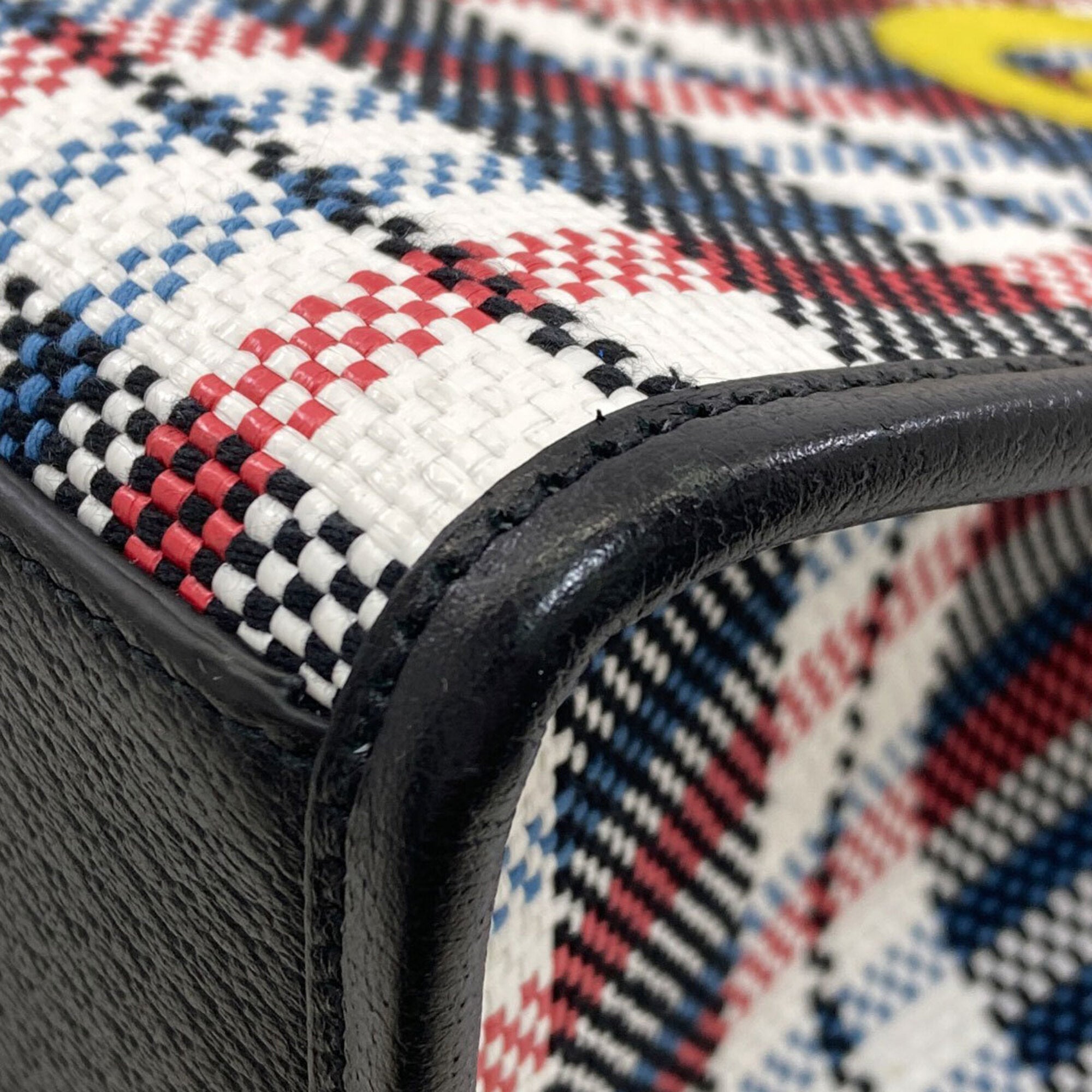 Gucci Black Blue Red Color White Canvas Handbag (Pre-Owned)