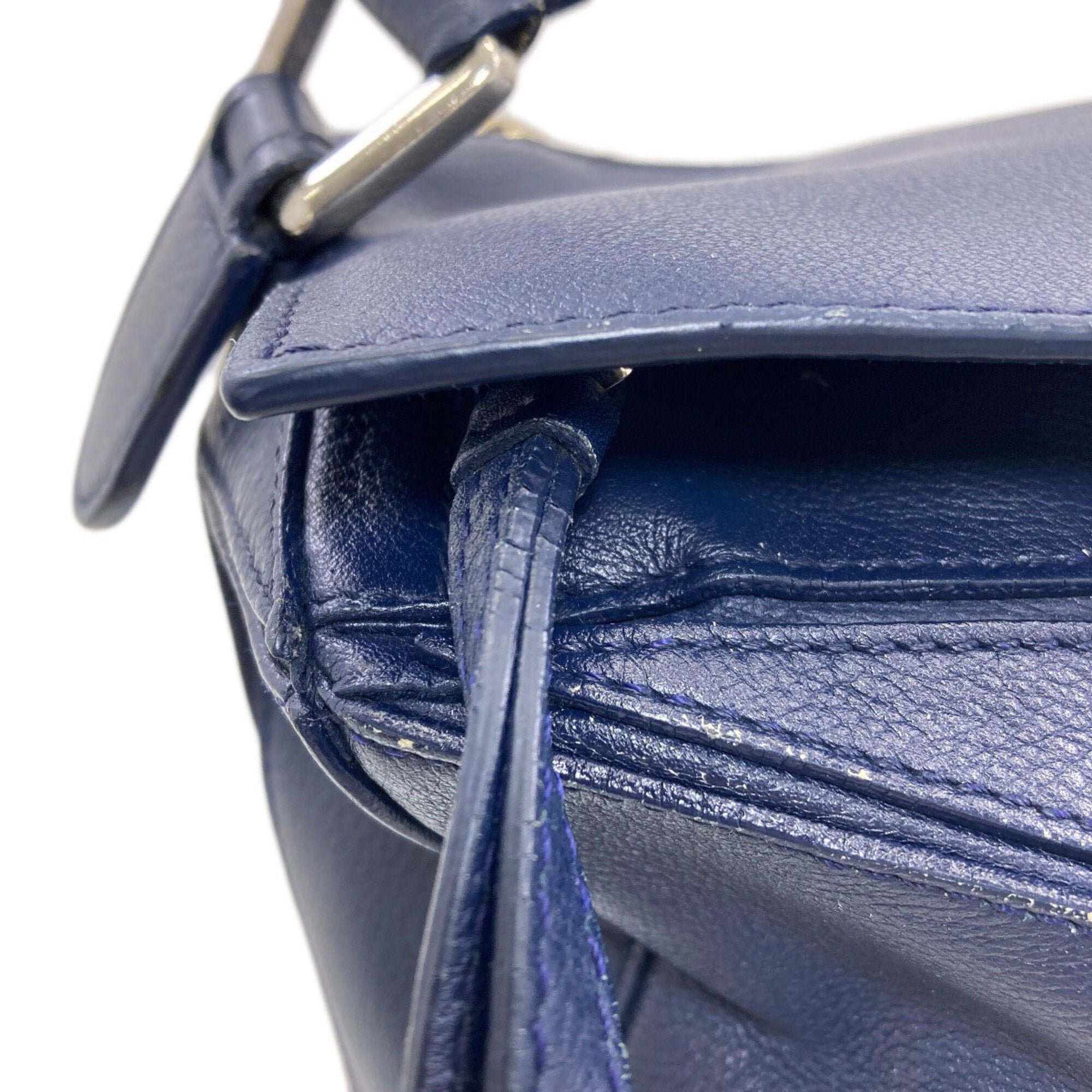 Loewe Navy Leather Handbag (Pre-Owned)