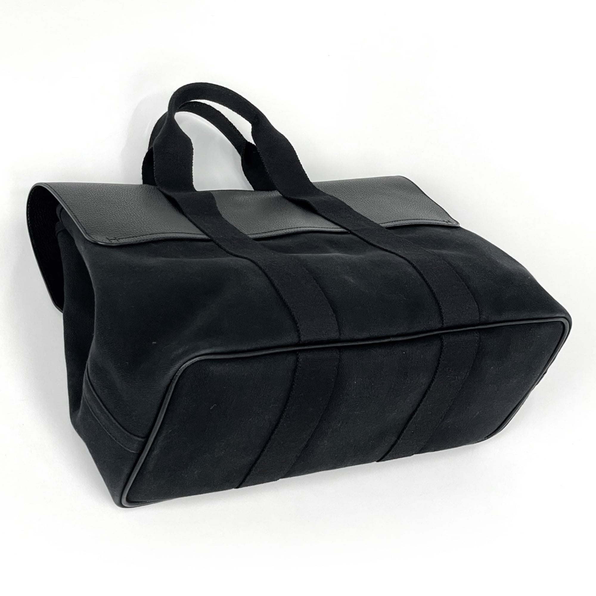 Hermes Black Toile Chevron Handbag Tote Bag (Pre-Owned)