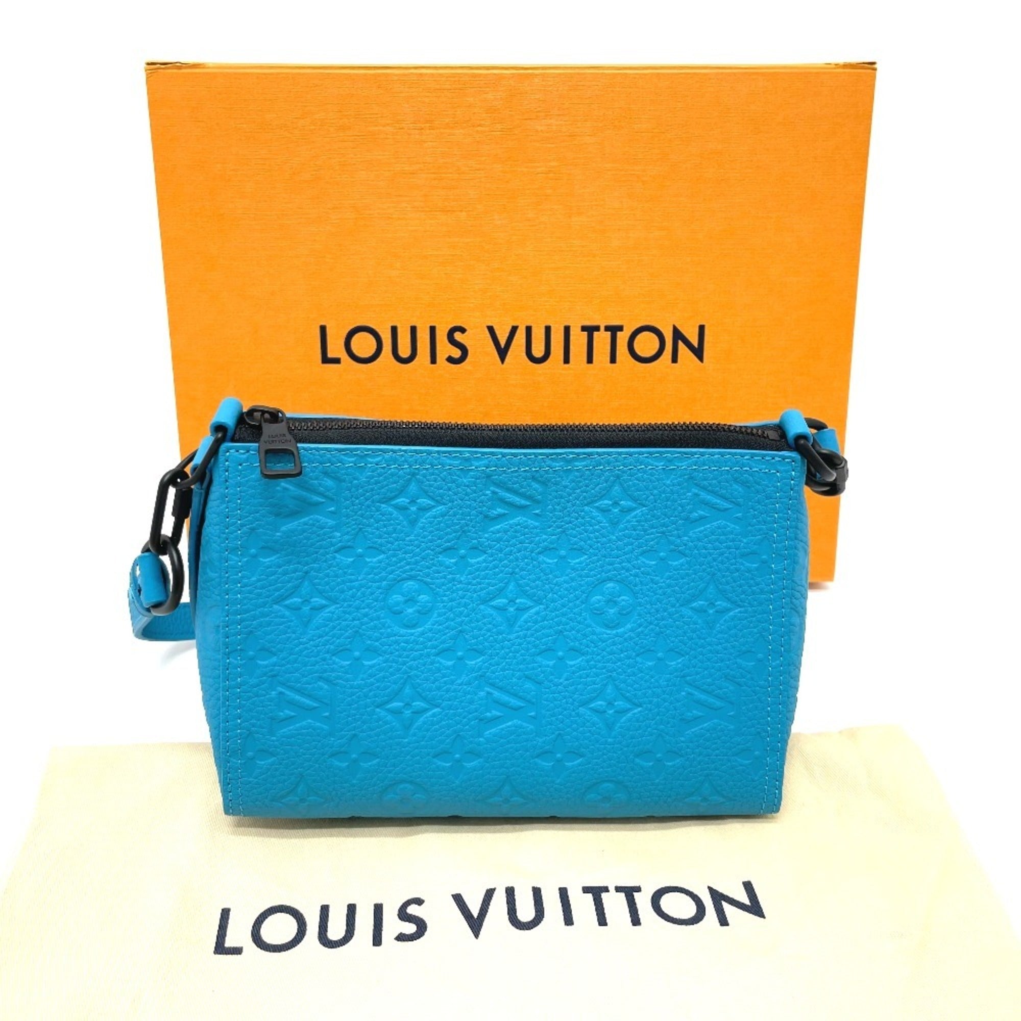 Louis Vuitton Blue Monogram Empreinte Shoulder Bag (Pre-Owned)
