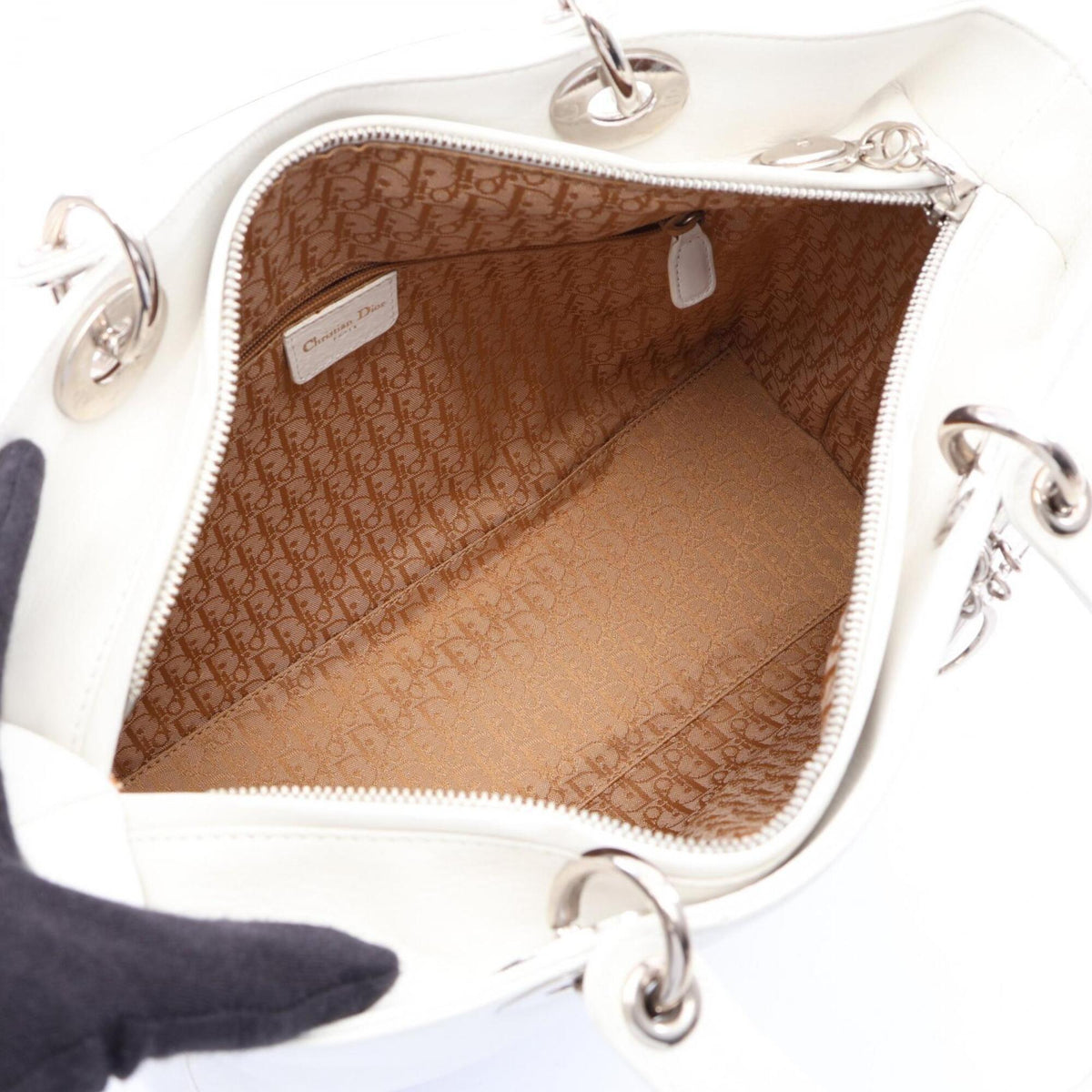 Christian Dior Lady Dior White Leather Handbag (Pre-Owned)