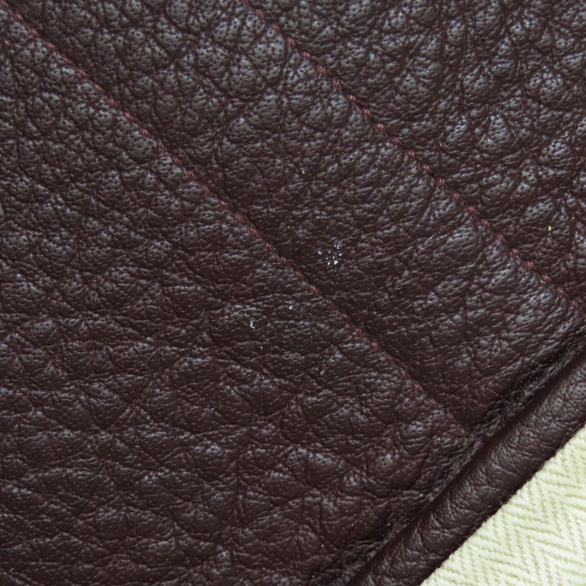 Hermes Bordeaux Negonda Leather Handbag (Pre-Owned)