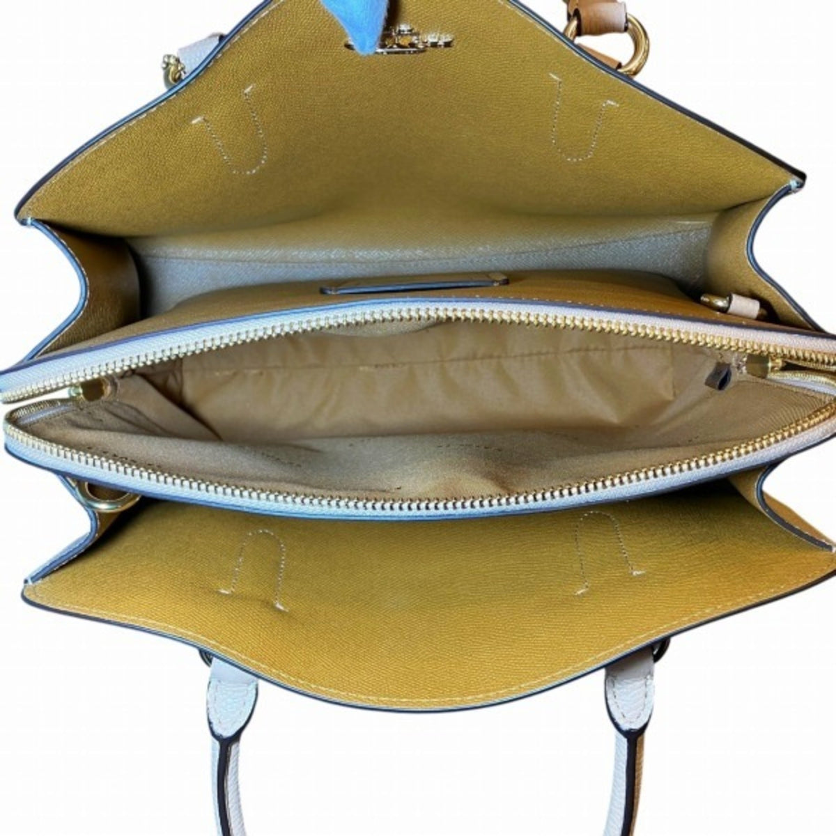 Coach Beige White Leather Handbag Shoulder Bag (Pre-Owned)