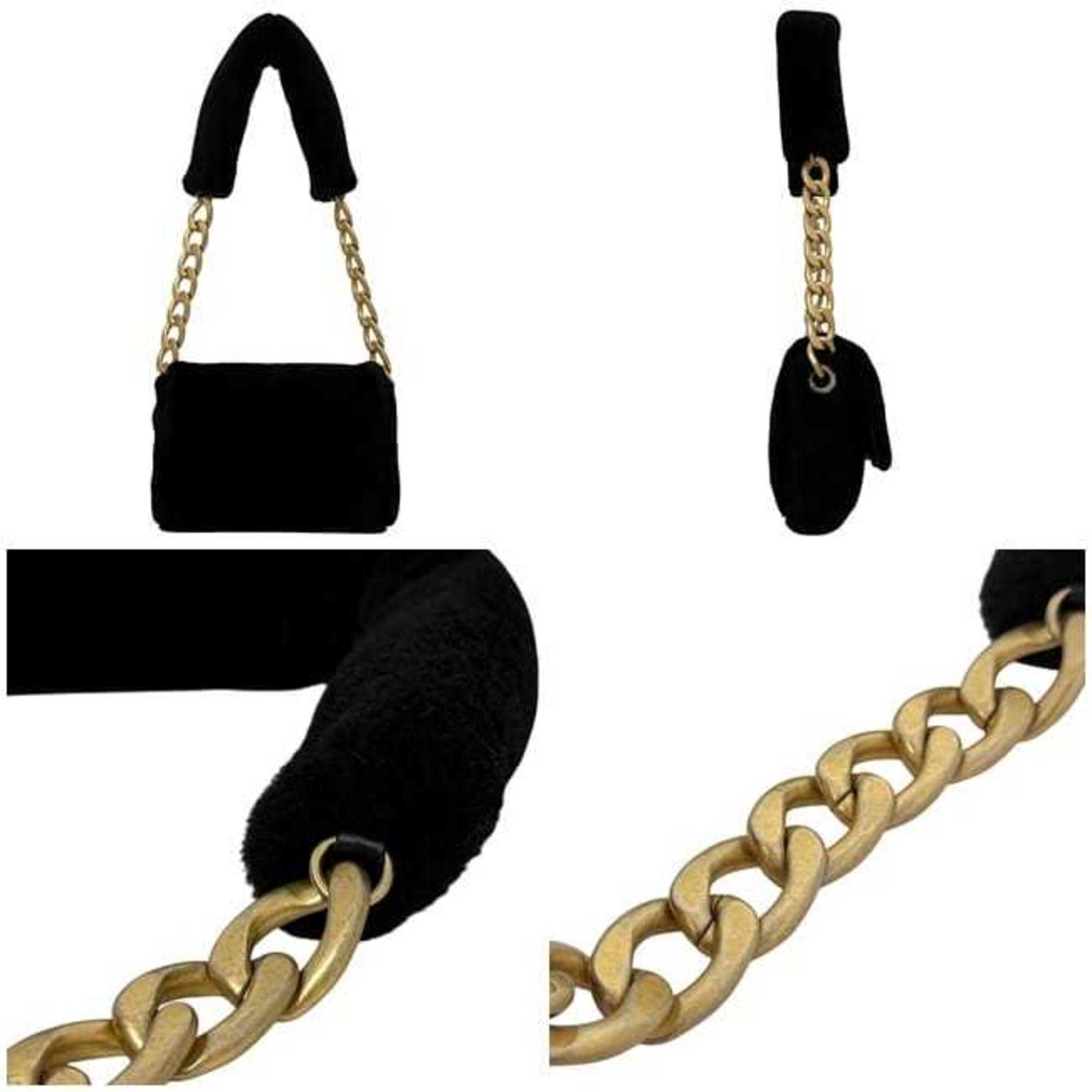 Chanel Black Fur Shoulder Bag (Pre-Owned)