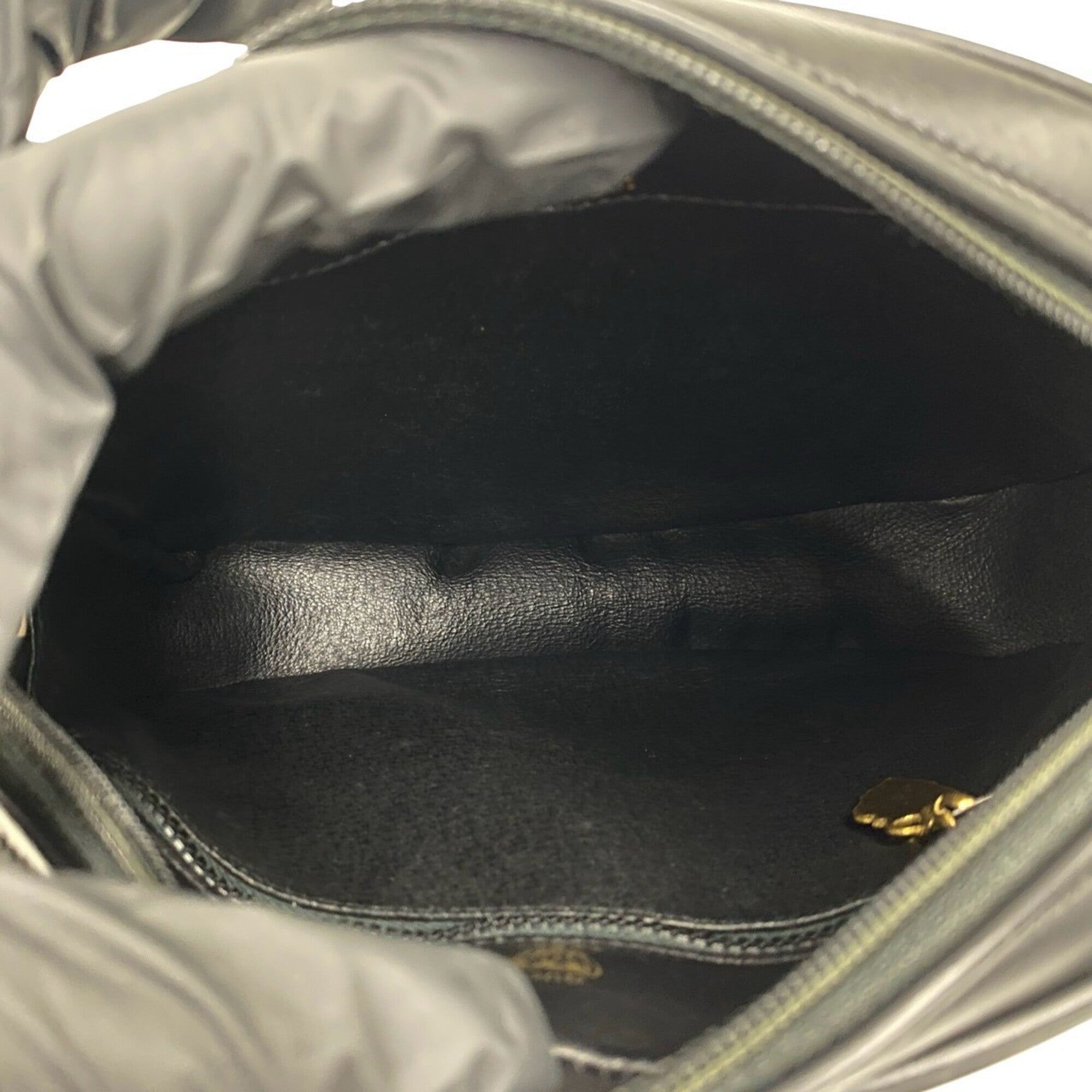 Gucci Black Leather Pochette Shoulder Bag (Pre-Owned)
