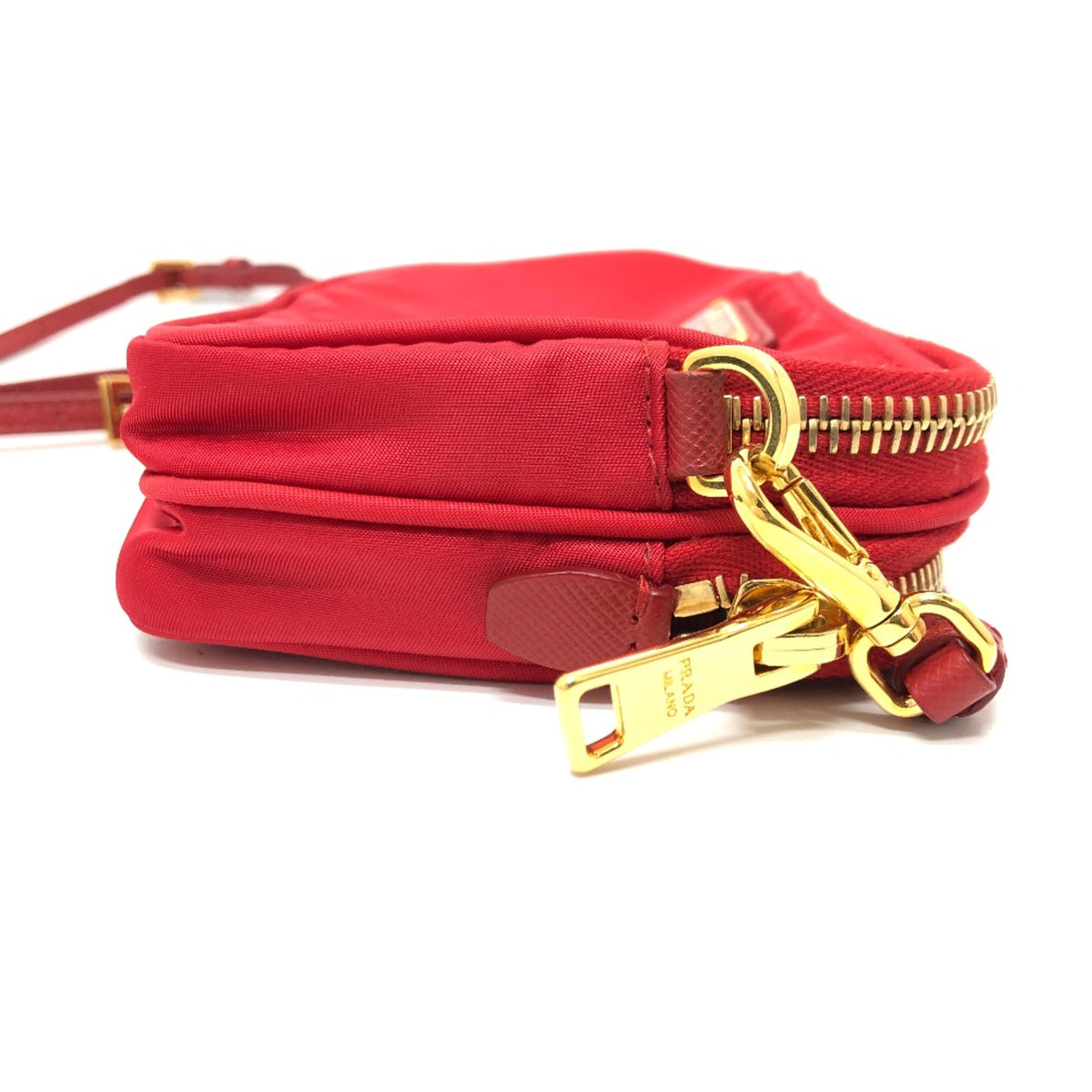 Prada Red Cloth Shoulder Bag (Pre-Owned)