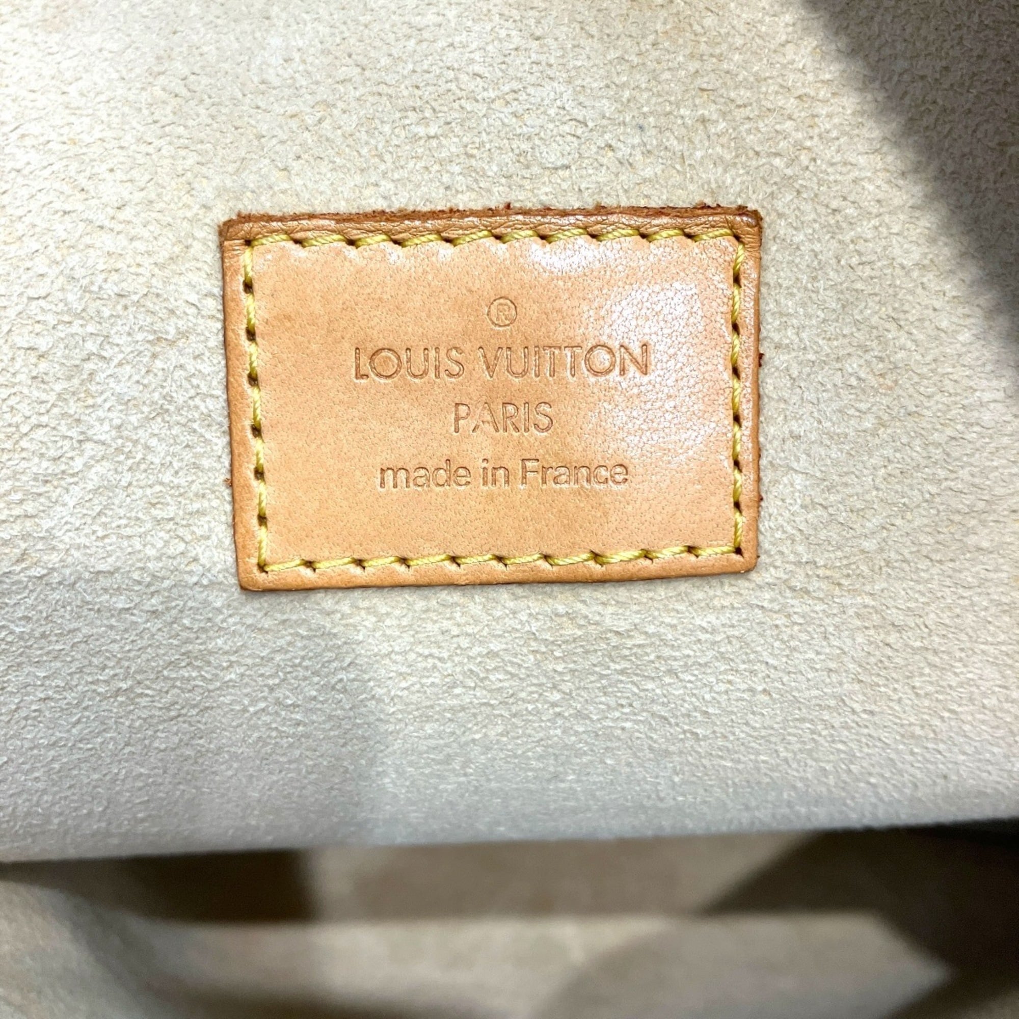 Louis Vuitton Galle Monogram Monogram Canvas Handbag (Pre-Owned)