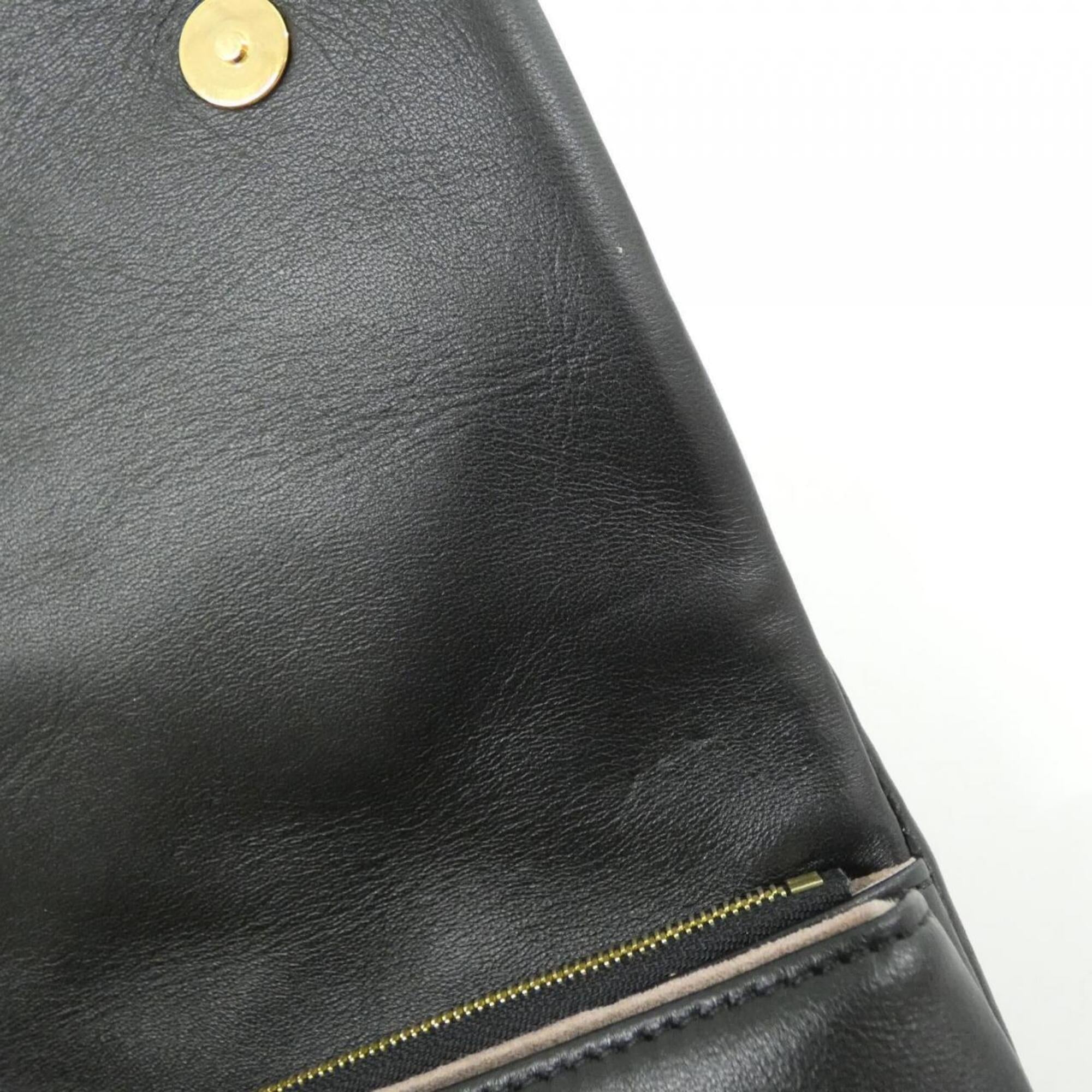 Louis Vuitton Black Leather Pochette Shoulder Bag (Pre-Owned)