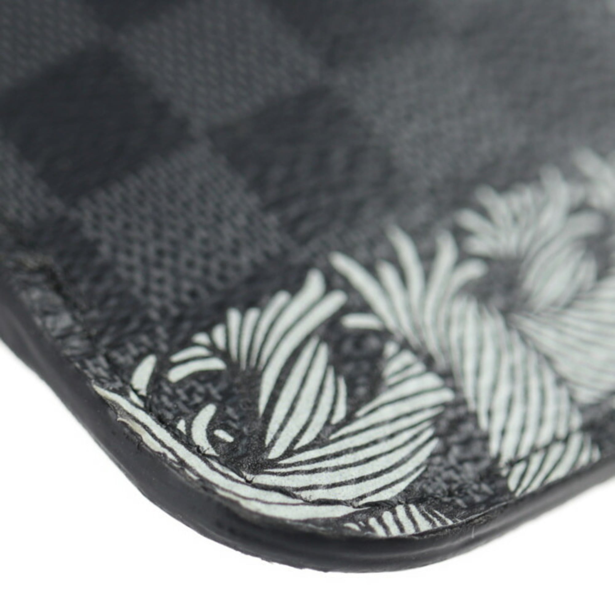 Louis Vuitton Black Gray Damier Graphite Clutch Bag (Pre-Owned)
