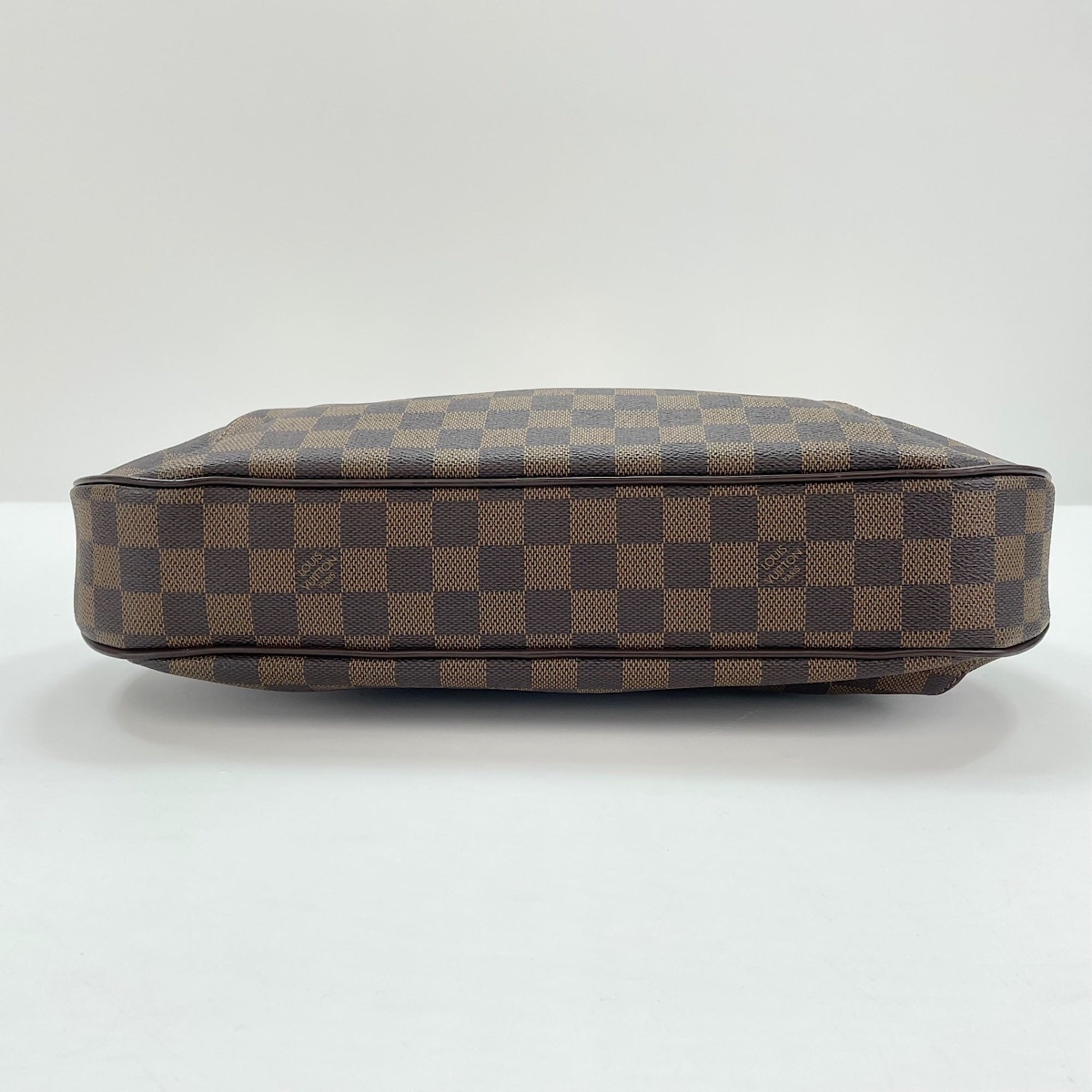 Louis Vuitton Brown Shoulder Bag (Pre-Owned)