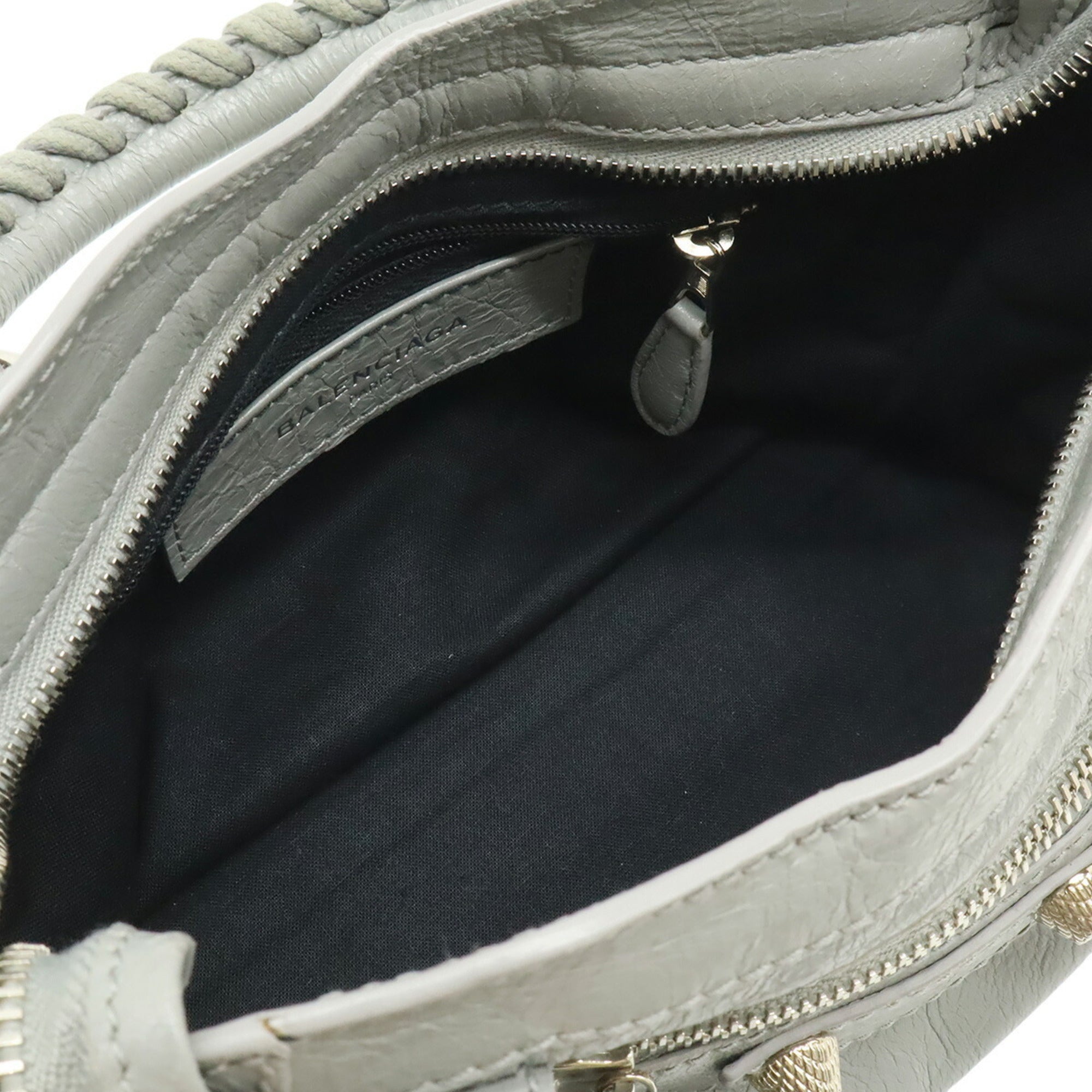 Balenciaga Gray Leather Handbag Shoulder Bag (Pre-Owned)