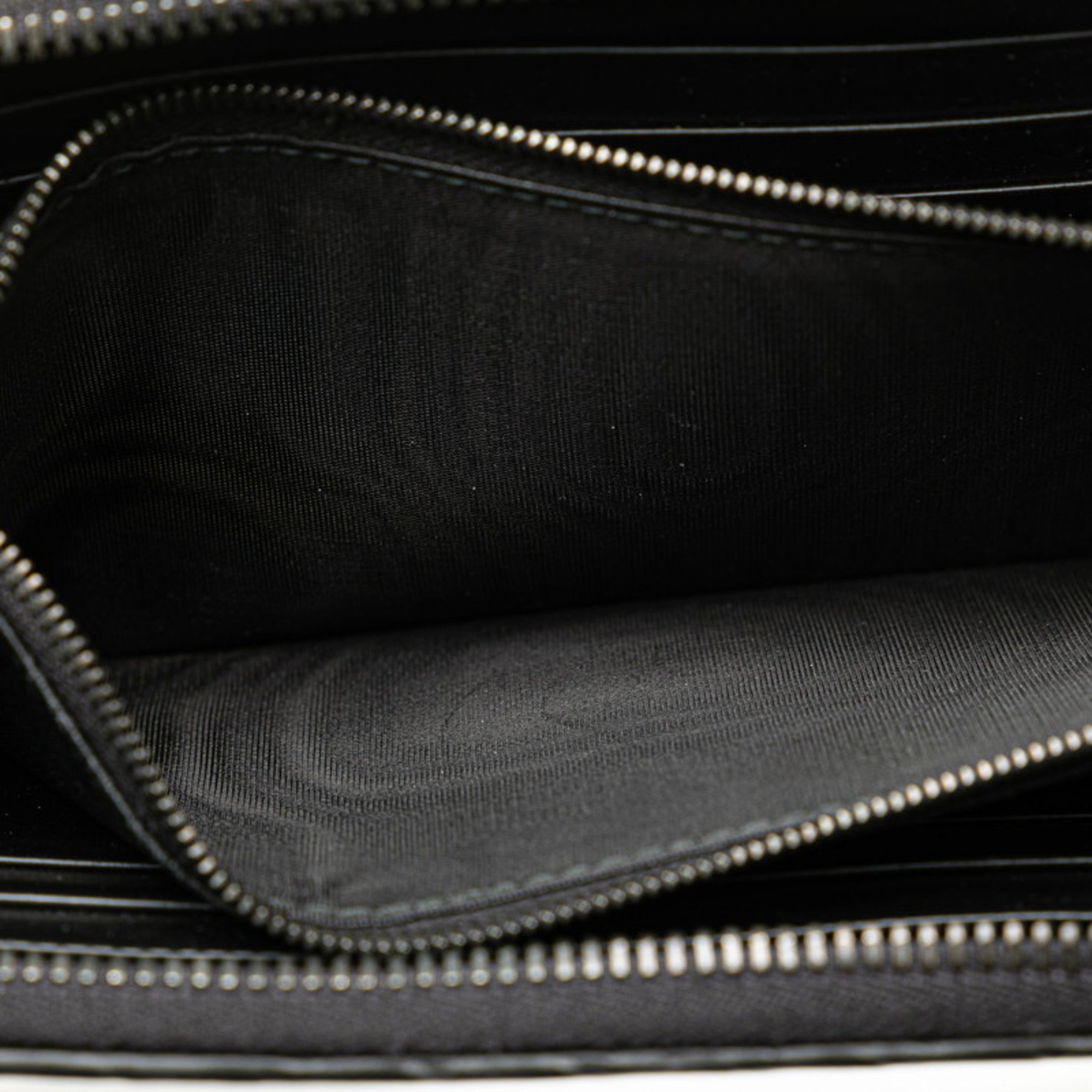 Bottega Veneta Black Leather Long Wallet (Bi-Fold) (Pre-Owned)
