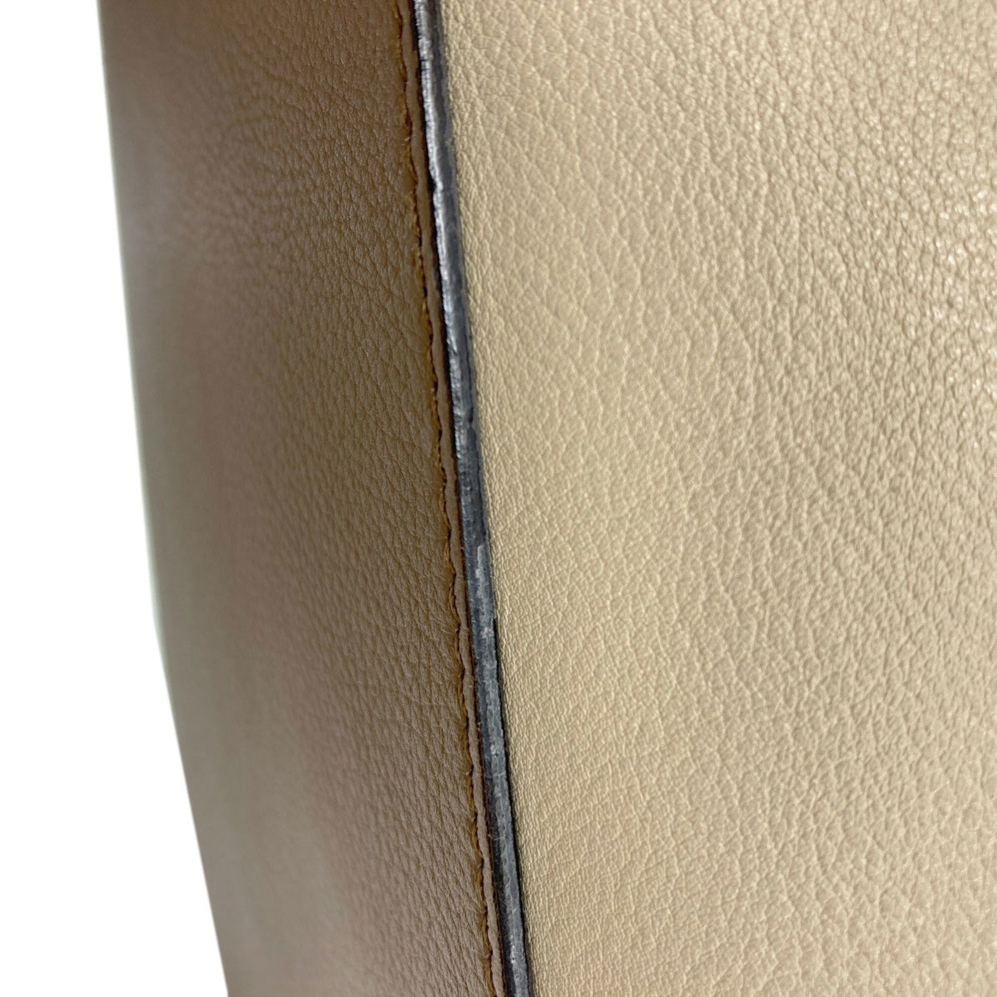 Loewe Beige Leather Handbag (Pre-Owned)