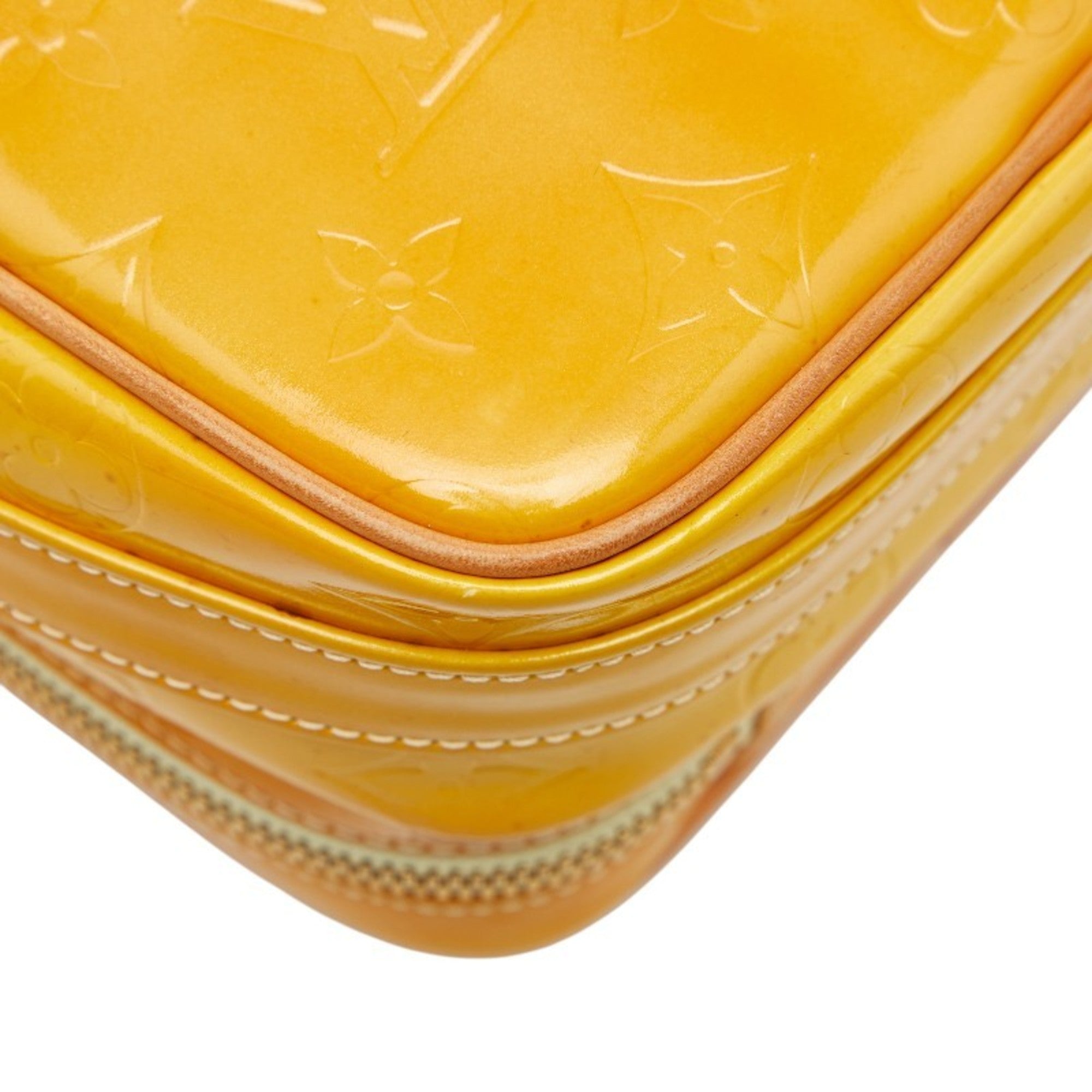 Louis Vuitton Yellow Patent Leather Shoulder Bag (Pre-Owned)