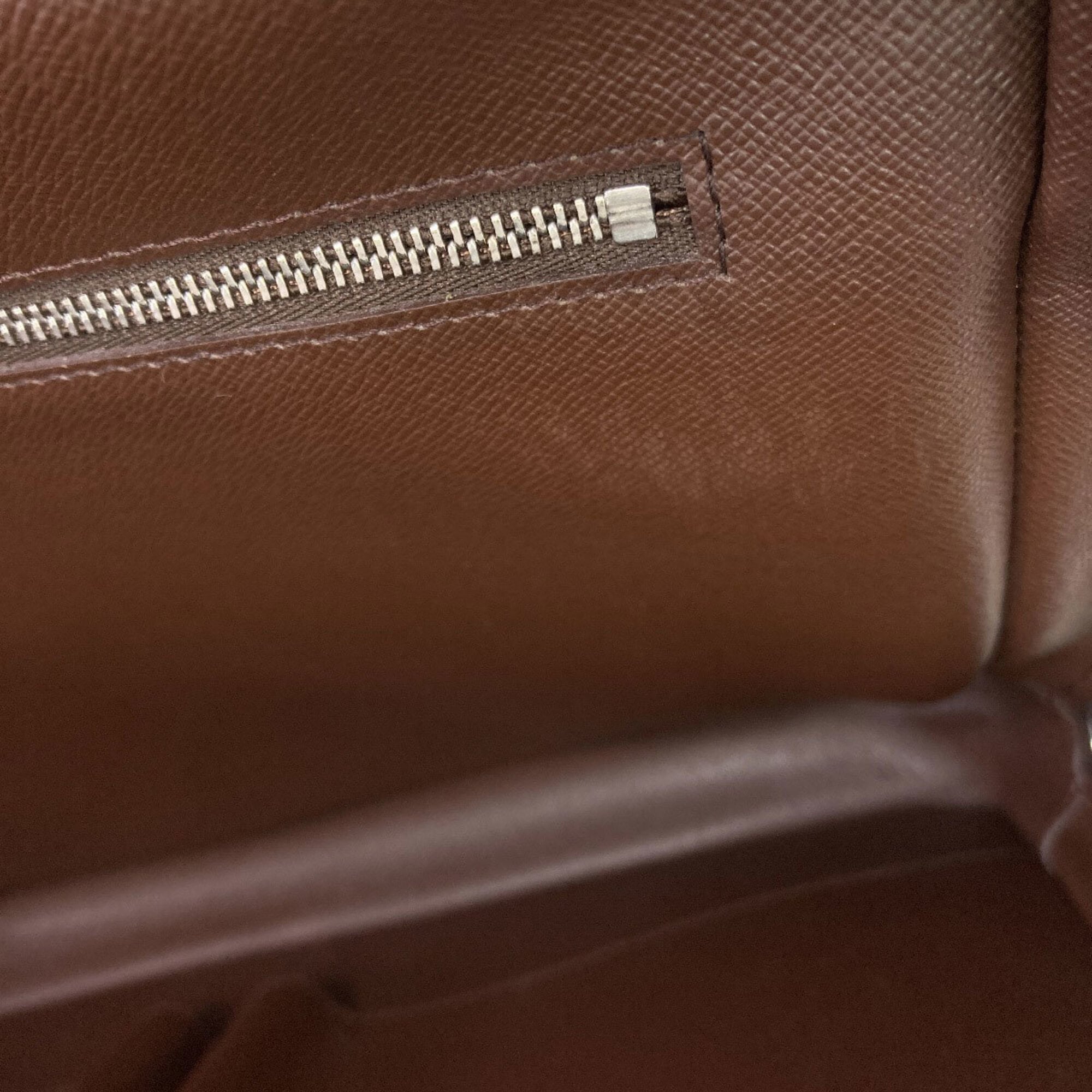 Louis Vuitton Moka Epi Leather Handbag (Pre-Owned)