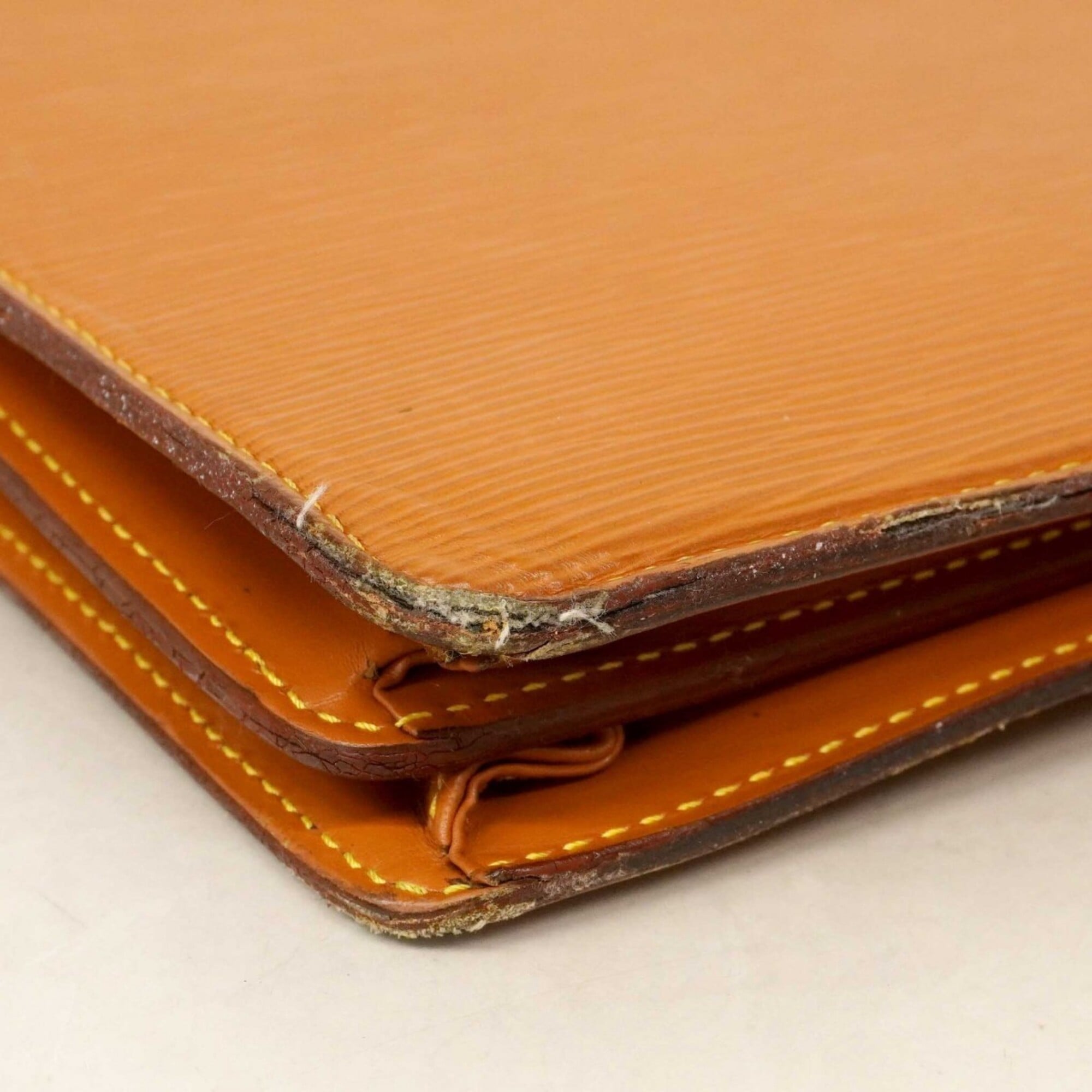 Louis Vuitton Kenyan Brown Briefcase (Pre-Owned)