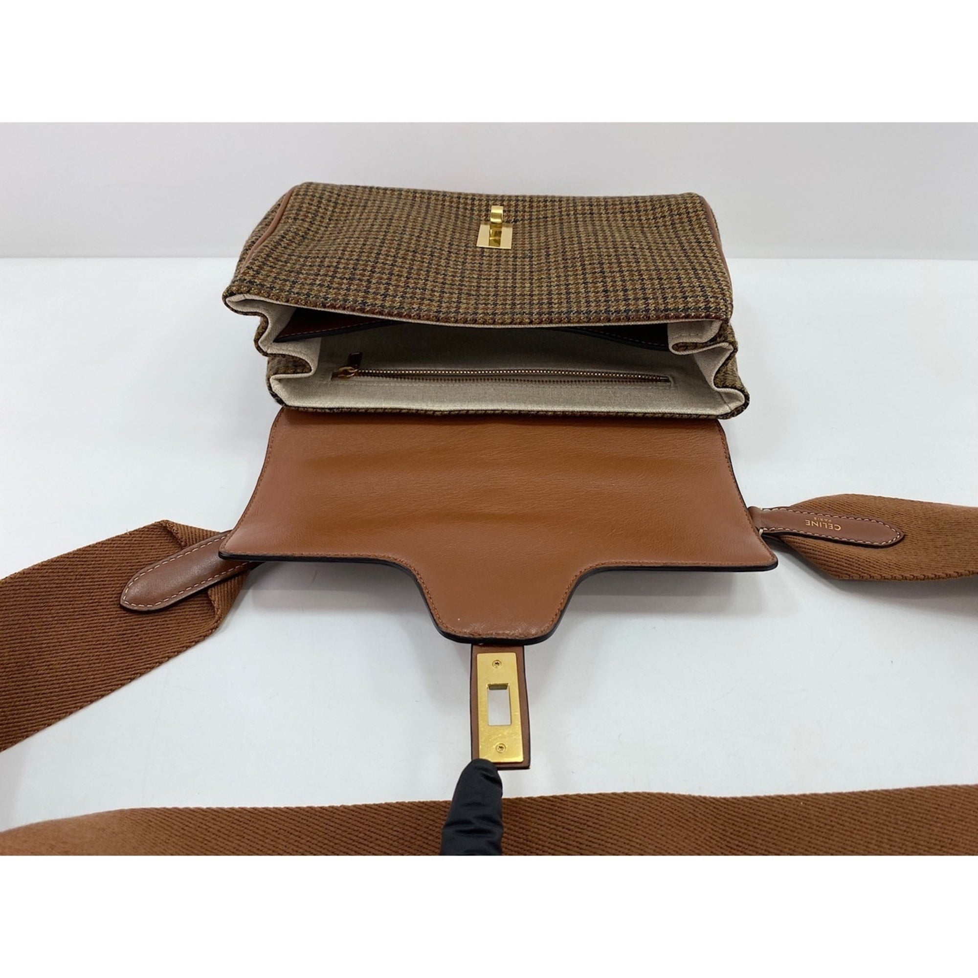 Celine Brown Shoulder Bag (Pre-Owned)
