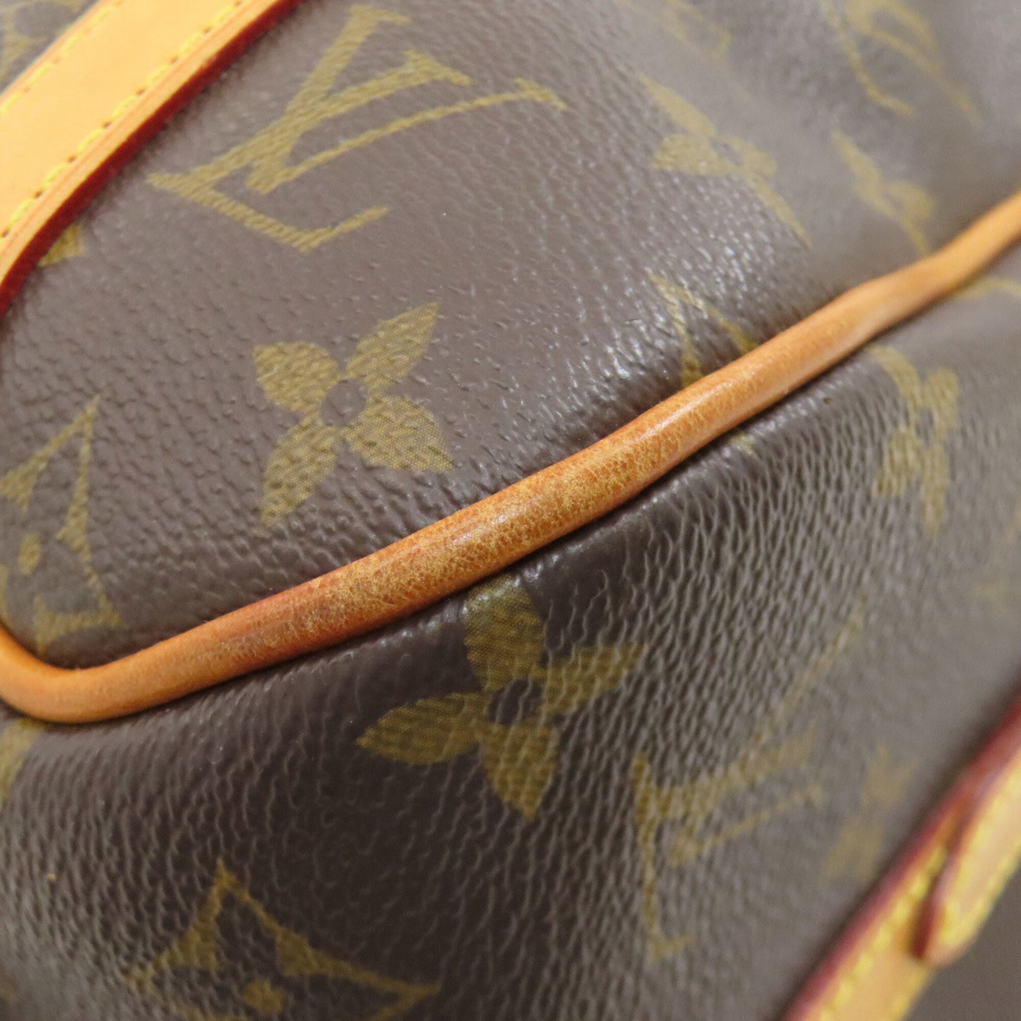 Louis Vuitton Monogram Monogram Canvas Tote Bag (Pre-Owned)