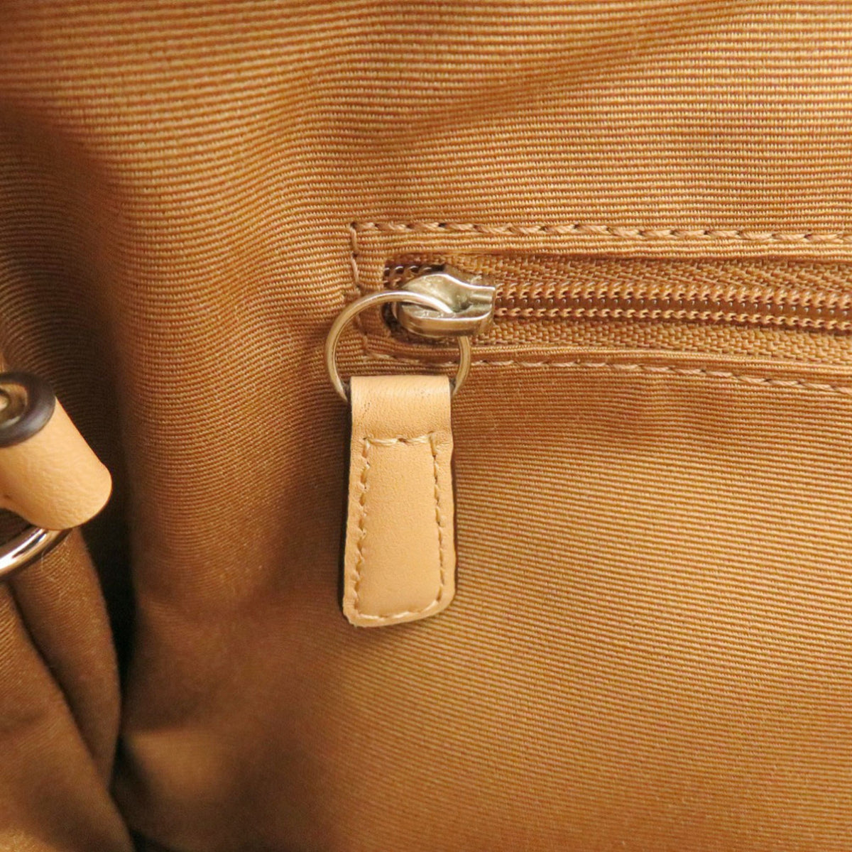 Coach Brown Leather Shoulder Bag (Pre-Owned)