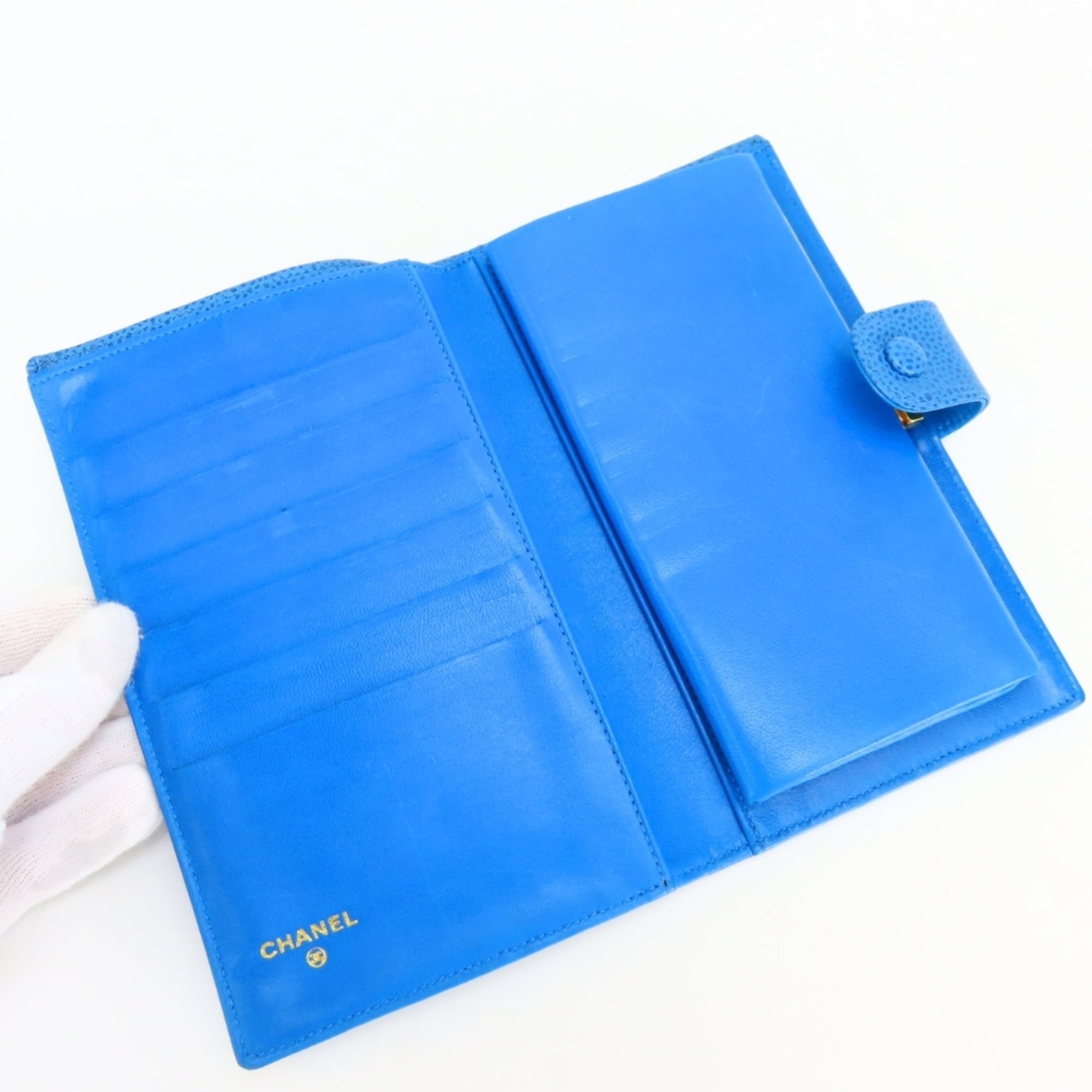 Chanel Blue Grained Calfskin Wallet (Bi-Fold) (Pre-Owned)
