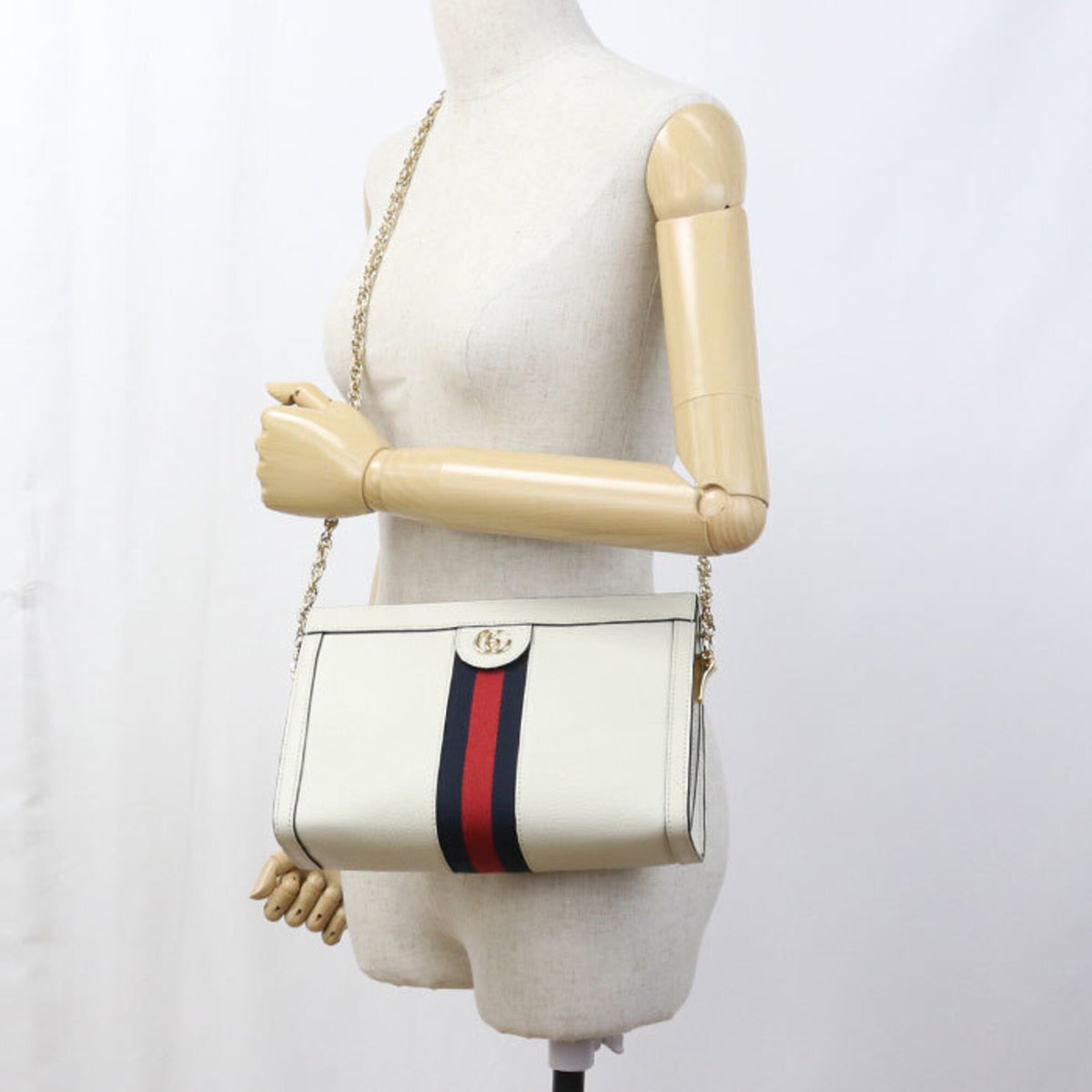 Gucci White Leather Shoulder Bag (Pre-Owned)