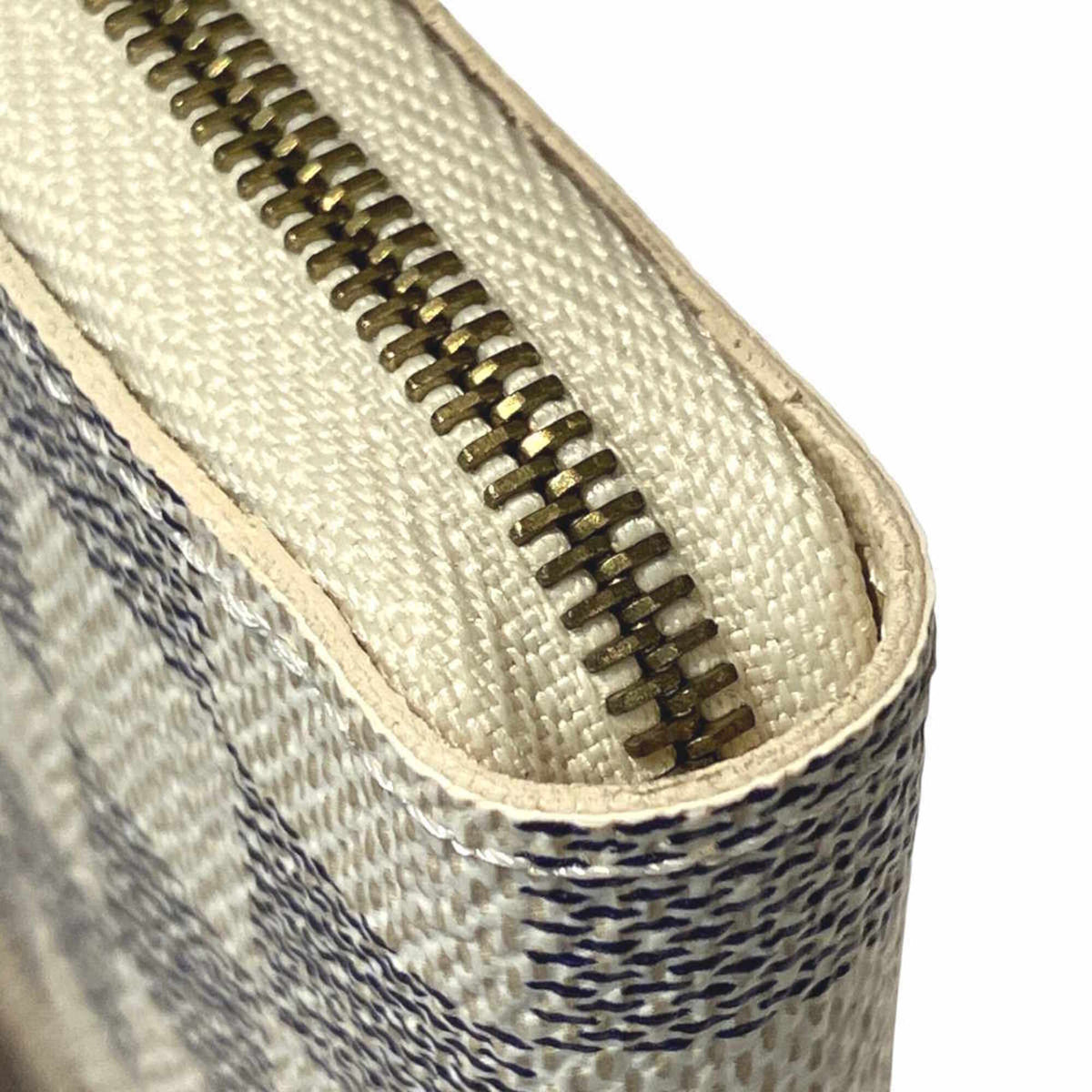 Louis Vuitton White Damier Azur (Pre-Owned)