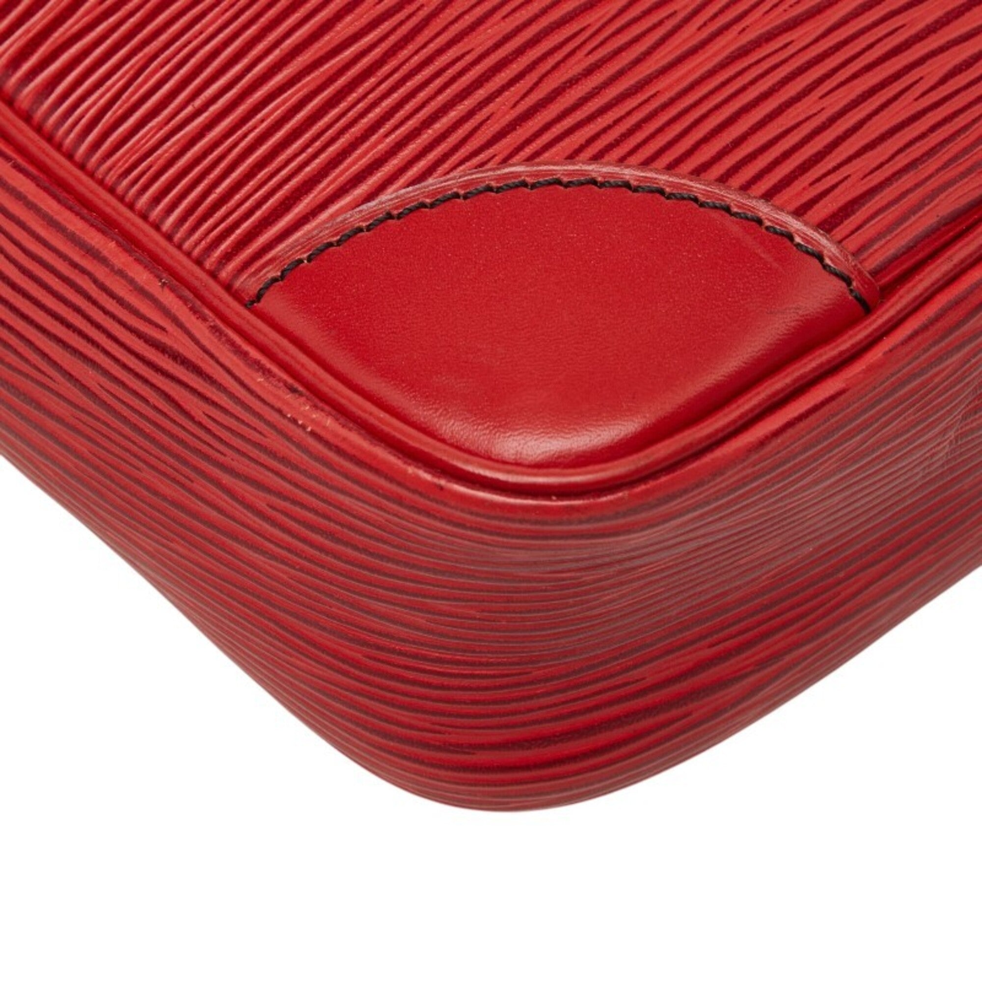 Louis Vuitton Castilian Red Leather Shoulder Bag (Pre-Owned)