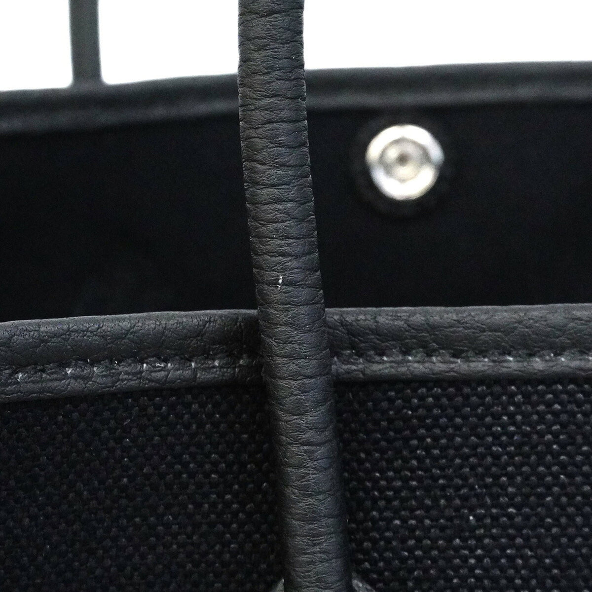 Hermes Black Tote Bag (Pre-Owned)