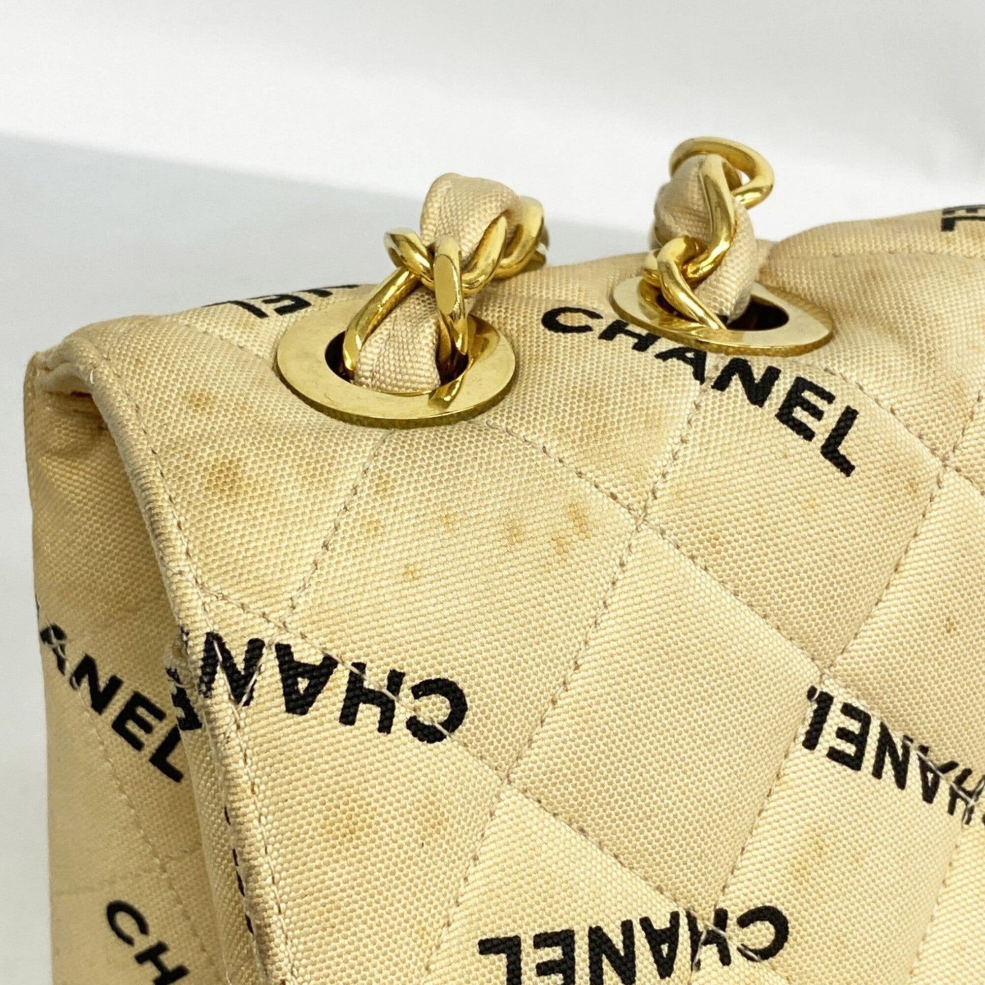 Chanel Beige Canvas Shoulder Bag (Pre-Owned)