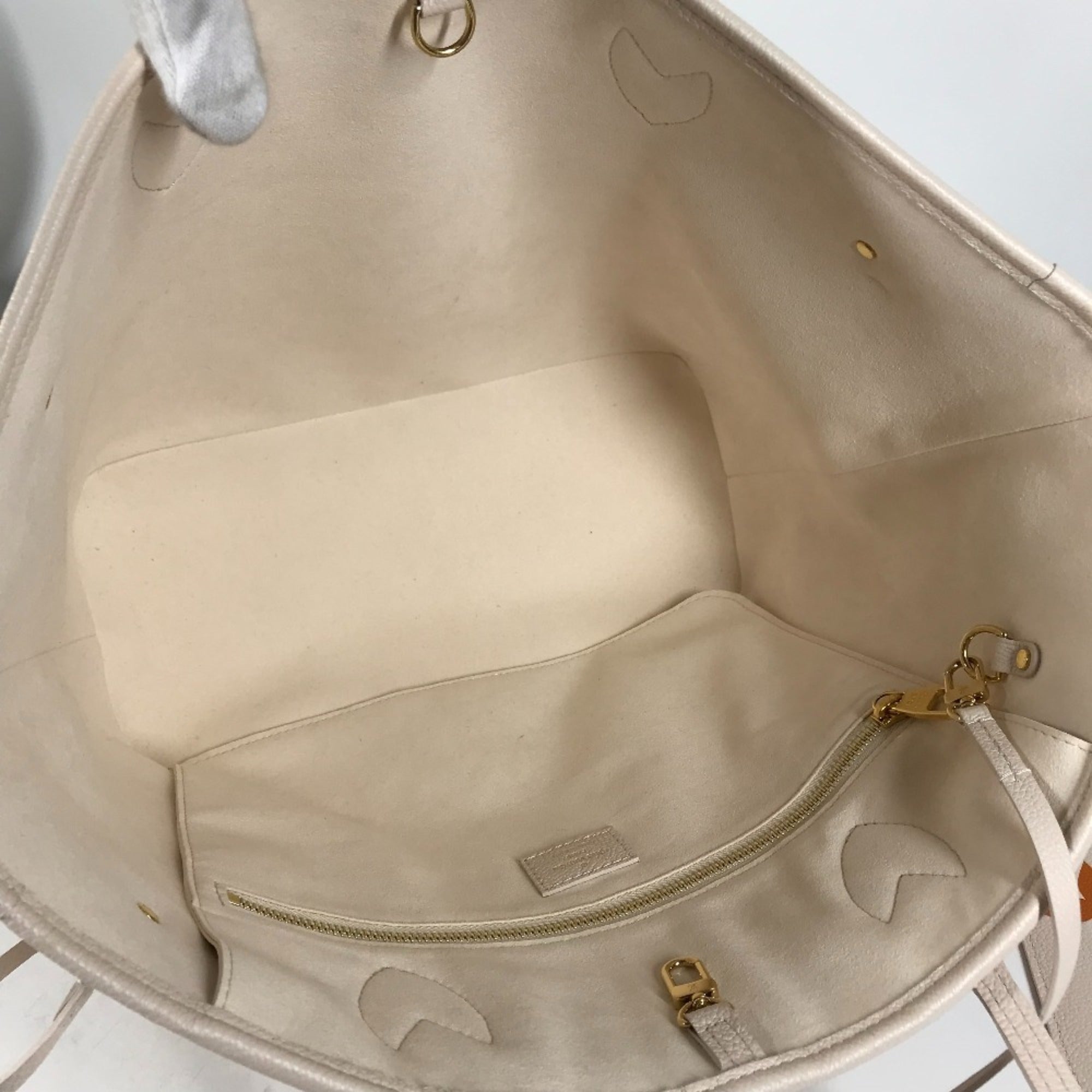 Louis Vuitton Beige Monogram Empreinte Pouch Shoulder Bag Tote Bag (Pre-Owned)