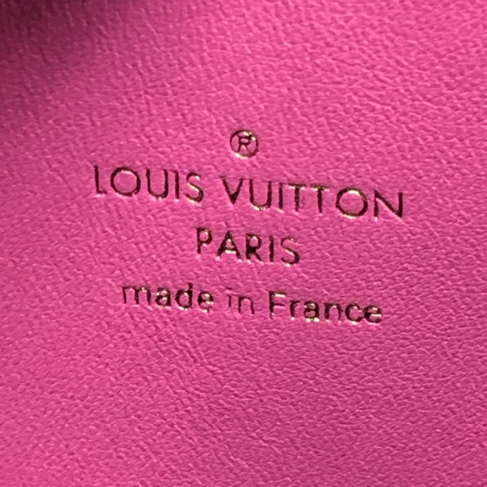 Louis Vuitton Pink Rose Leather Shoulder Bag (Pre-Owned)