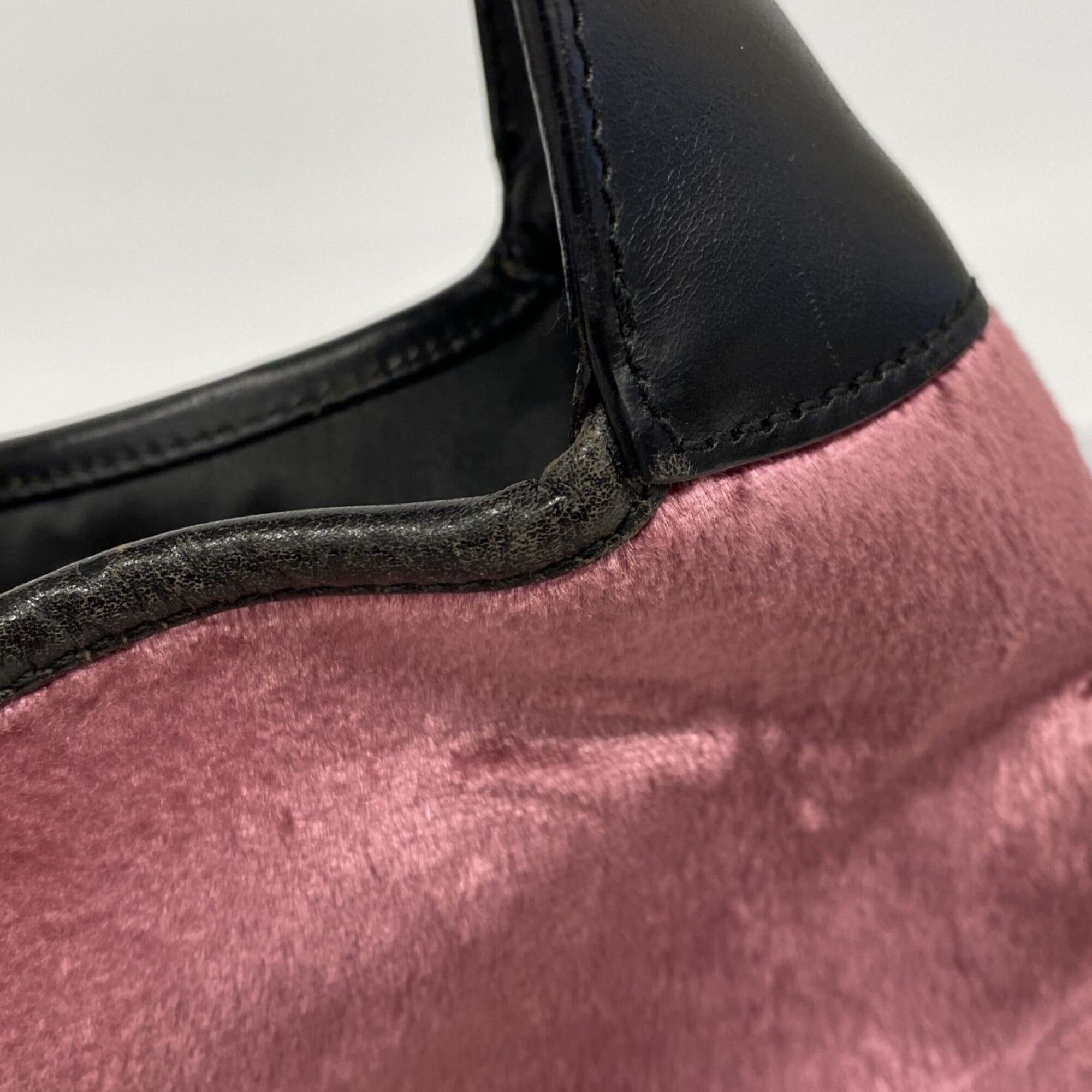 Gucci Black Pink Handbag (Pre-Owned)