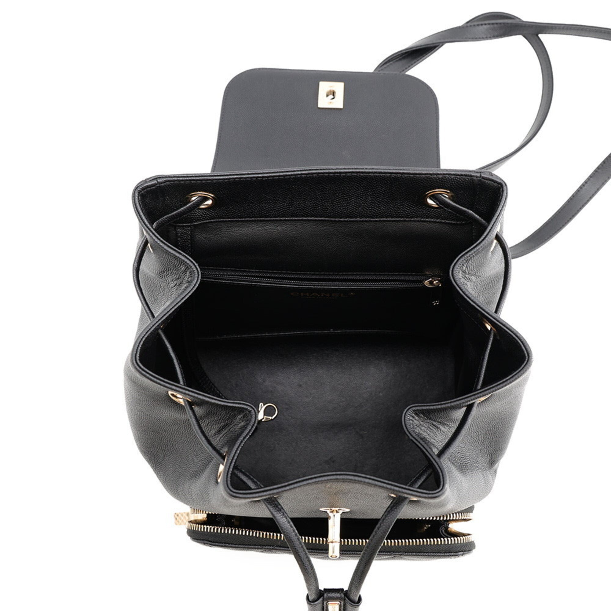 Chanel Matelasse Black Grained Calfskin Backpack Handbag (Pre-Owned)